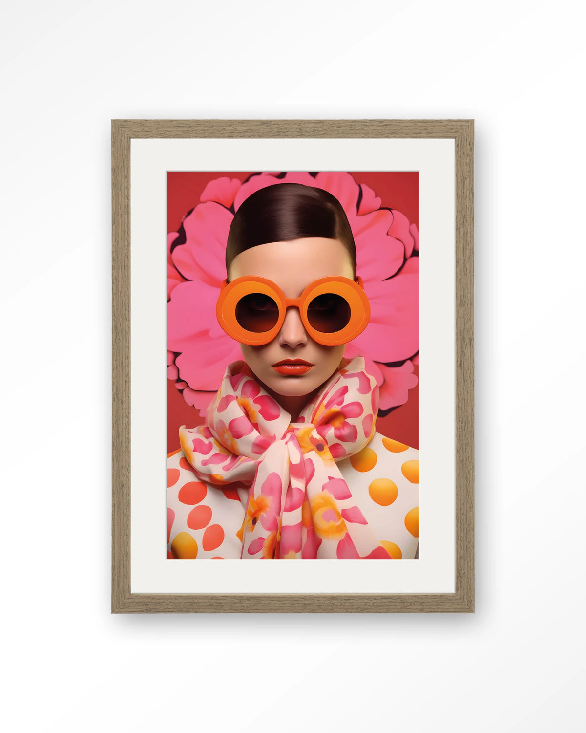 Pink Flower – vrouw met roze bloem en zonnebril – Art print – Hout bruin + passe-partout