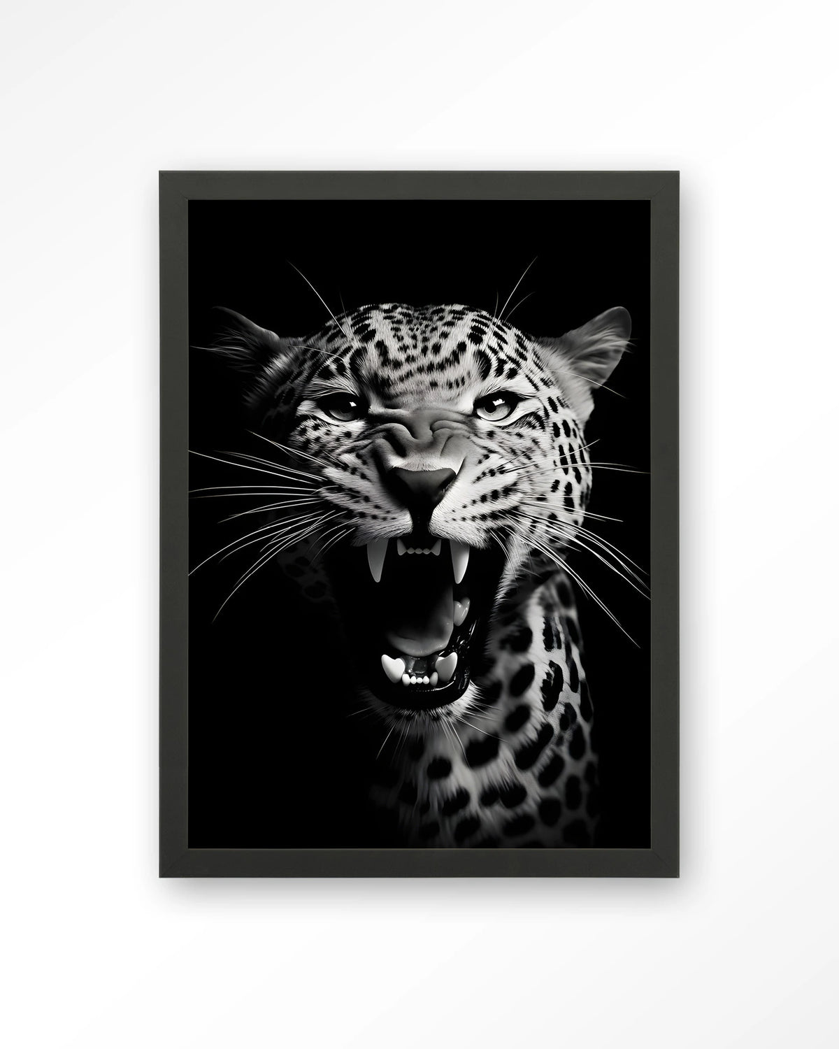Rawr Cheetah – brullende luipaard in zwart-wit – Art print – Hout zwart