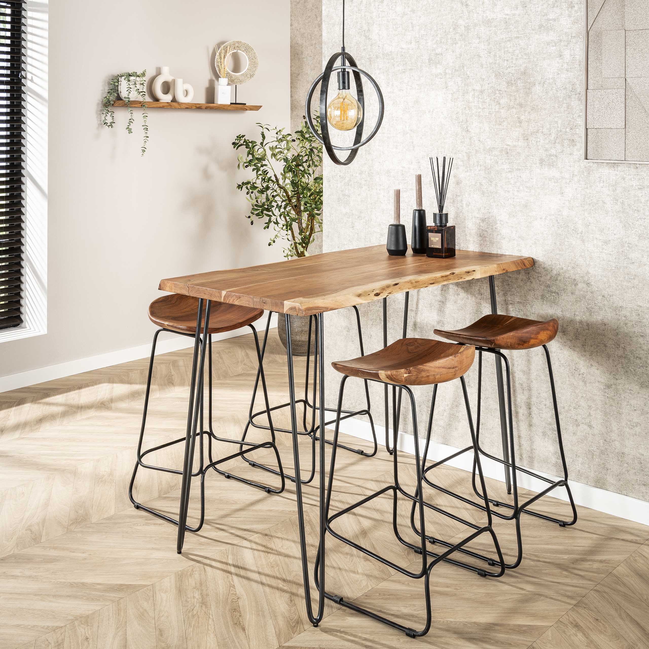 Bartafel Edge 130cm / Massief acacia