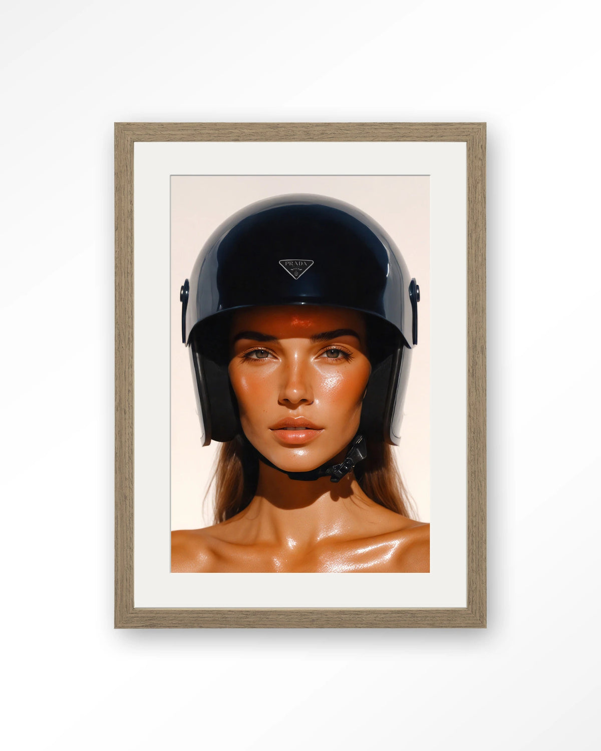 Prada Helmet – Art print – Hout bruin + passe-partout