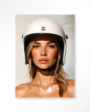 Chanel Helmet – Wandkleed
