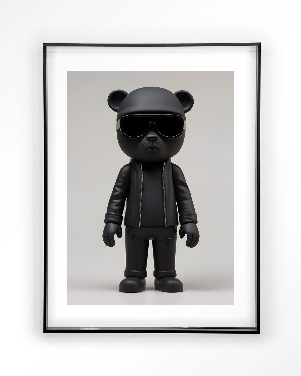 Security Bear – zwarte beer in zwart pak – Art print – Acryl zwart