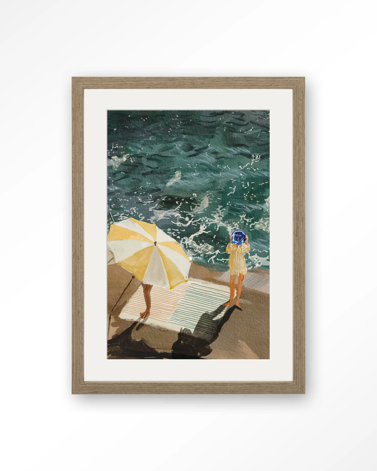 Between The Sun And Storm – strand met parasol en zee – Art print – Hout bruin + passe-partout