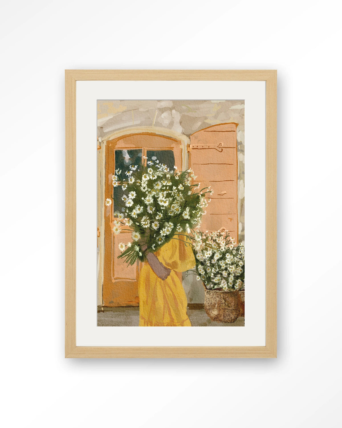 Daisy Lady – vrouw met margrieten voor oranje deur – Art print – Hout naturel + passe-partout