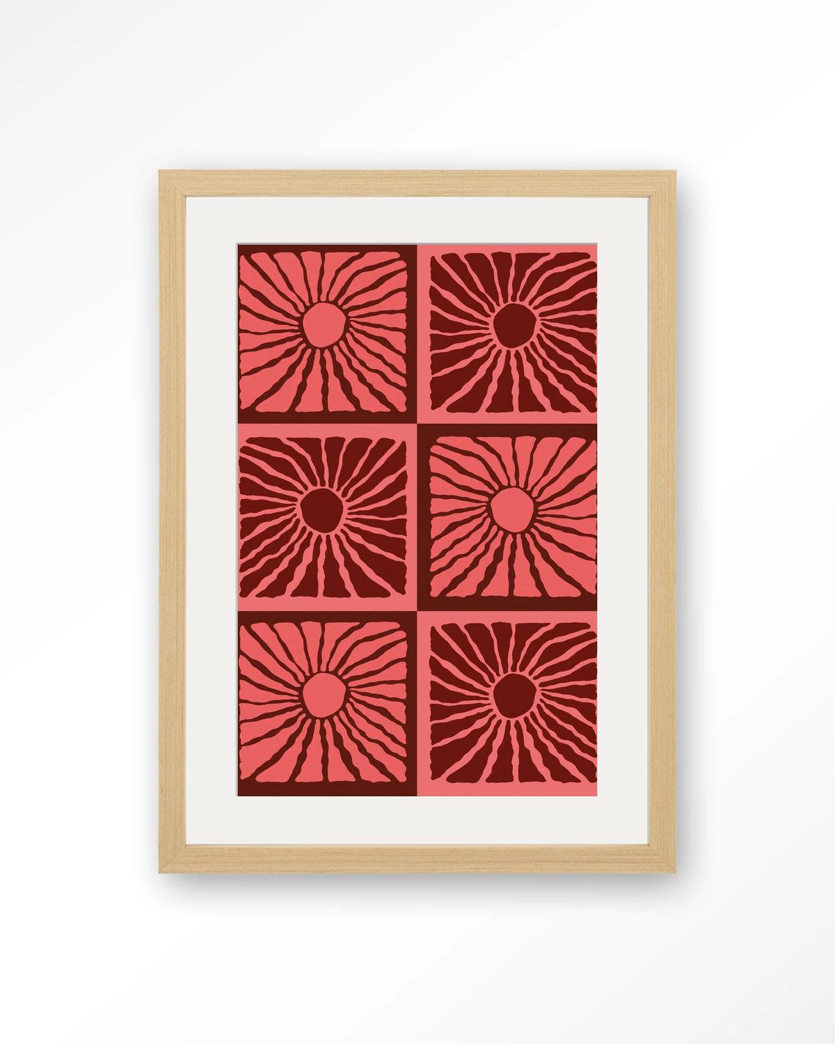 Suns In Pink – zonnen in roze en rood – Art print – Hout naturel + passe-partout