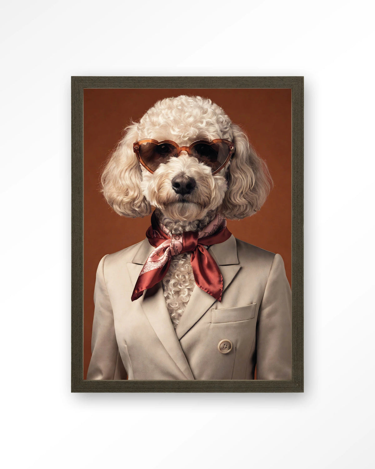 Sjaakie – hond met hartvormige zonnebril – Art print – Hout donkerbruin