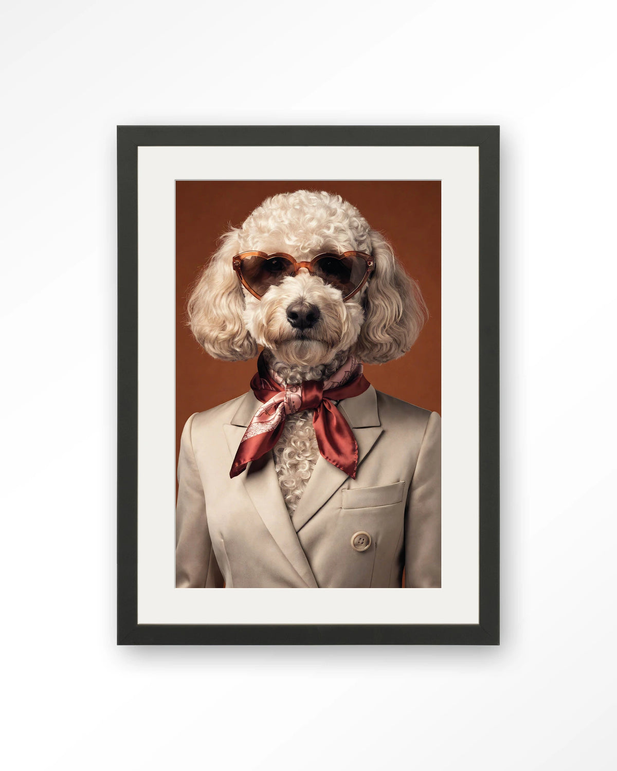 Sjaakie – hond met hartvormige zonnebril – Art print – Hout zwart + passe-partout