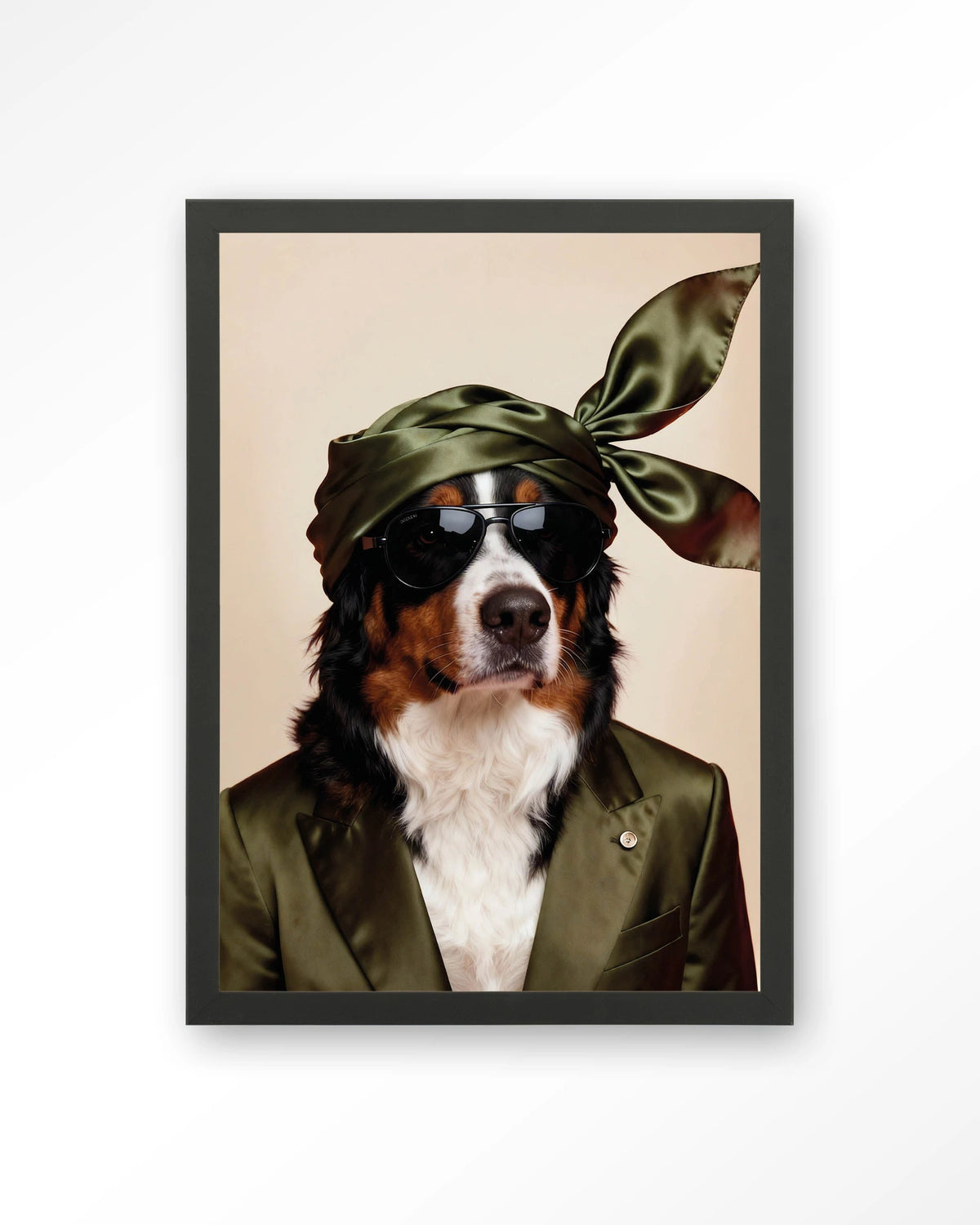 Sam – berner Sennen hond met zonnebril – Art print – Hout zwart