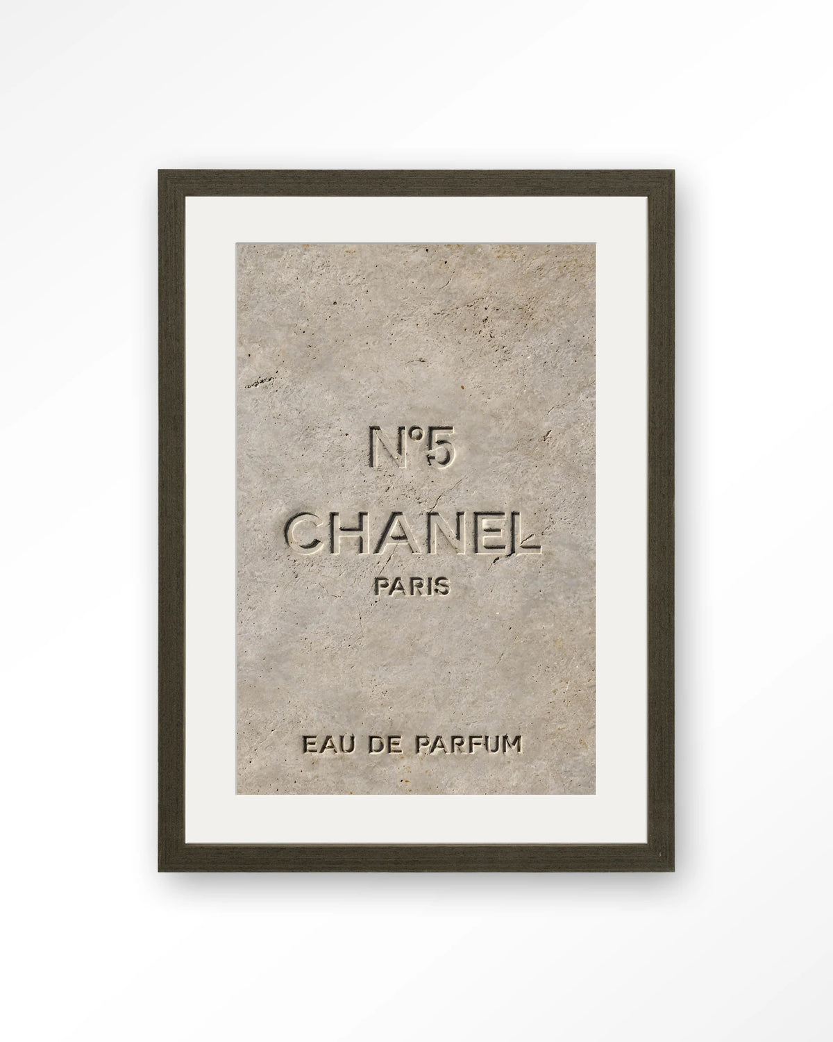 Number 5 – Art print – Hout donkerbruin + passe-partout