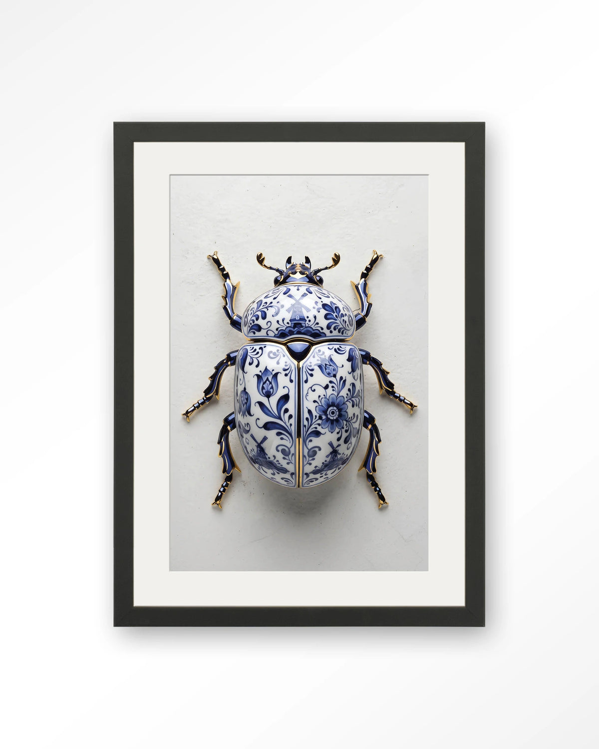 Blue Beatle – kever in Delfts blauw – Art print – Hout zwart + passe-partout