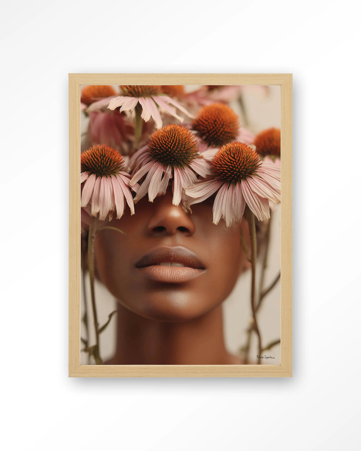 Coneflower – vrouw met bloemen voor ogen – Art print – Hout naturel
