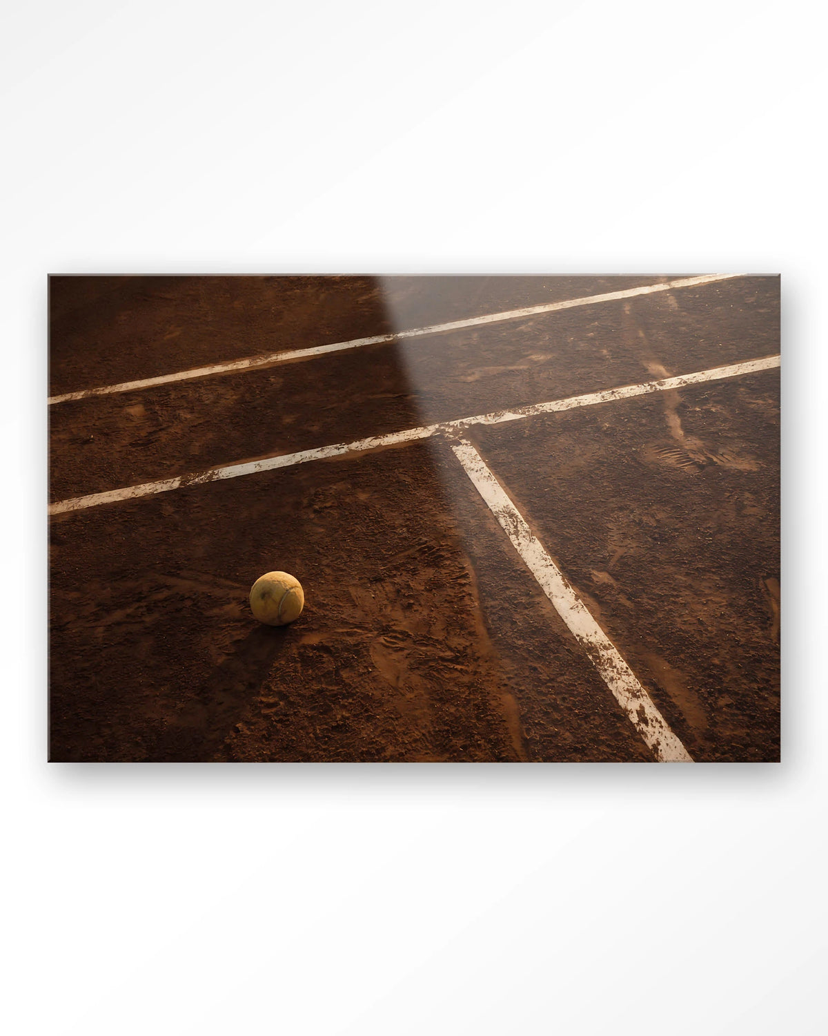 Quiet Court – tennisbaan met tennisbal – Glas – Blinde montage