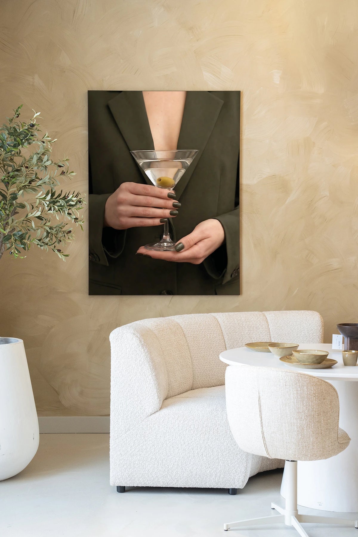 Classic Martini – martini met olijf – wandkleed in frame