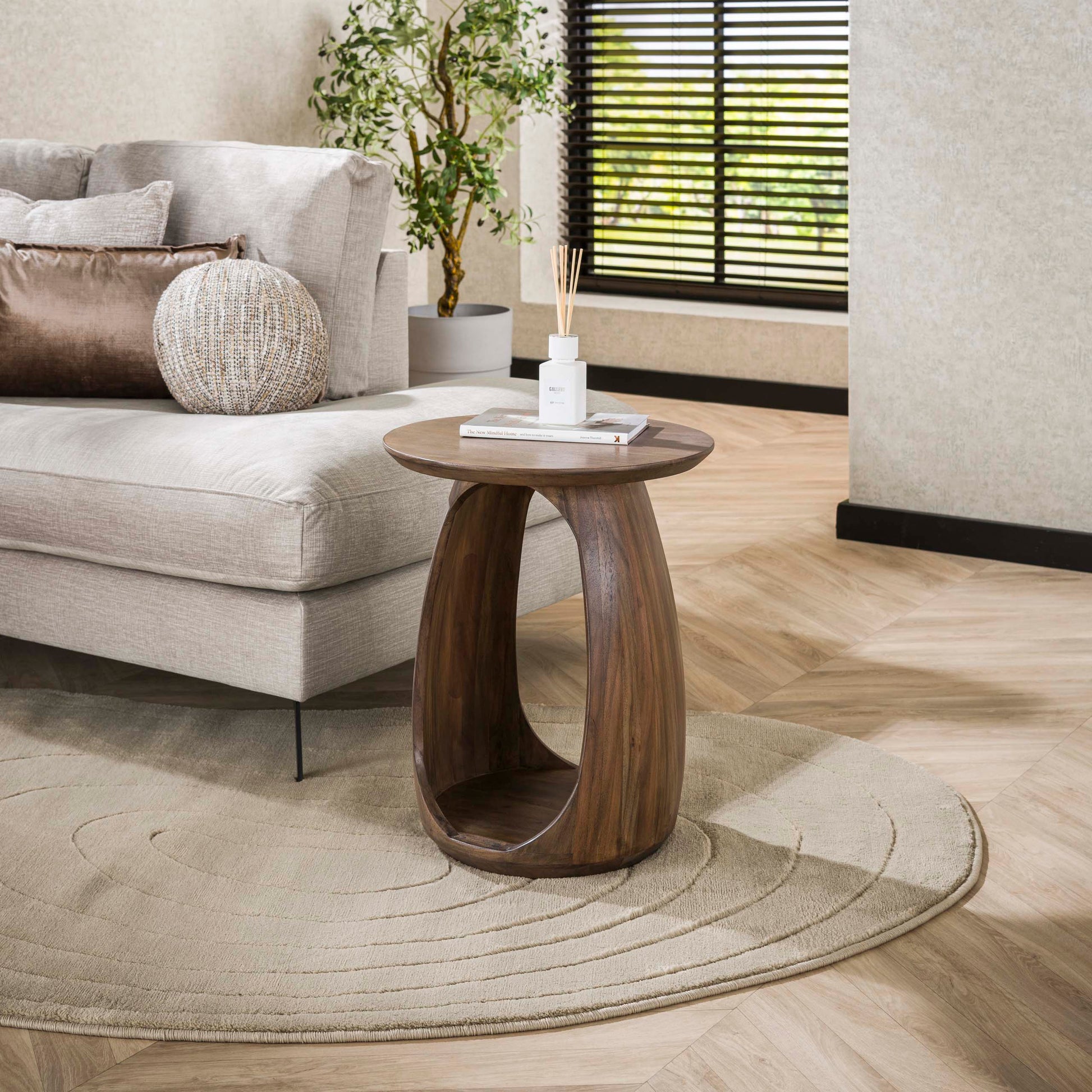 Bijzettafel Flow Solid S / Massief acacia glaze brown