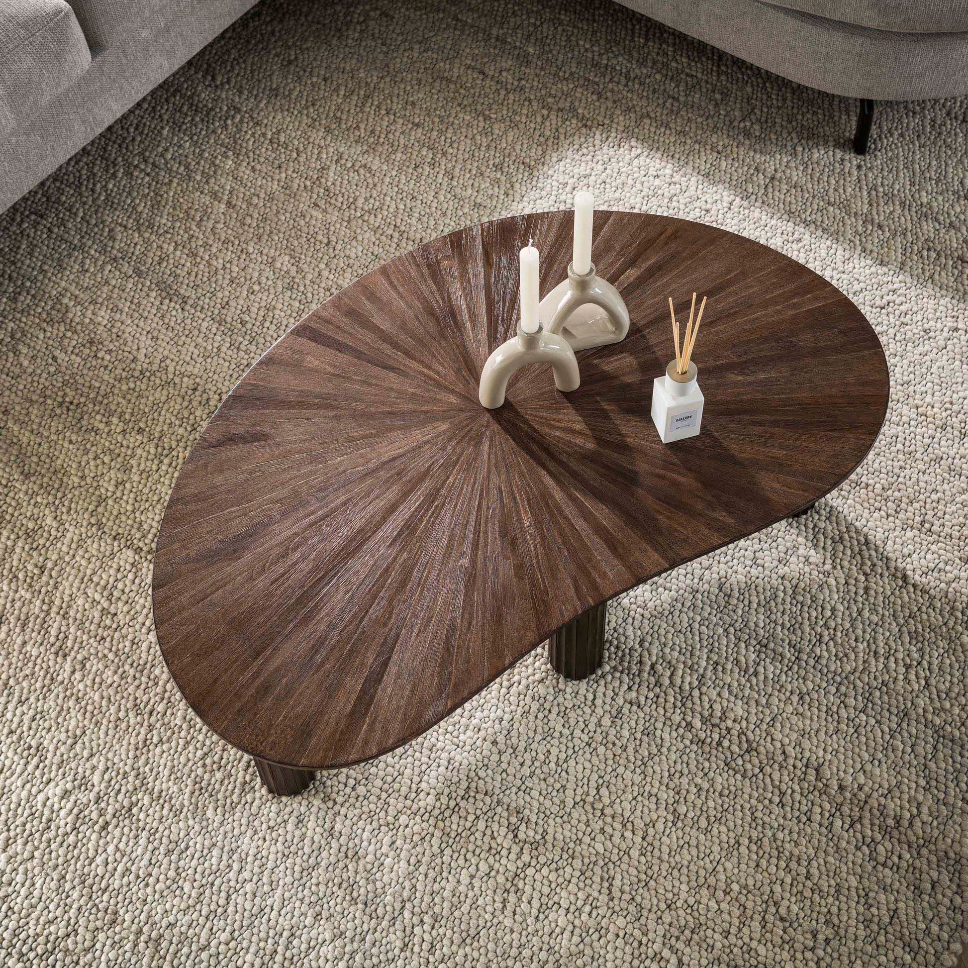 Salontafel Maya Teak niervormig 110cm / Massief teak espresso
