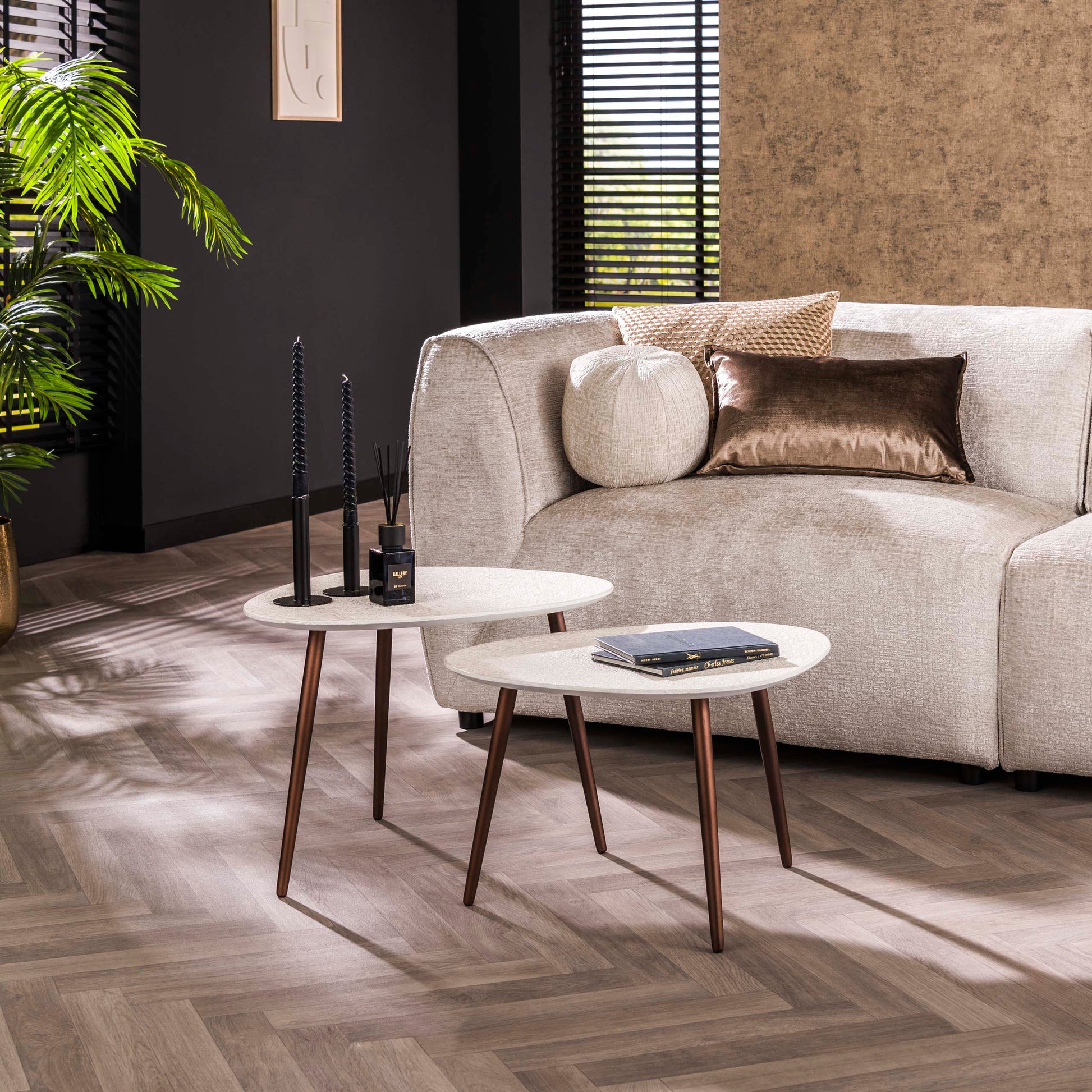 Salontafel Stone driehoekig set van 2 / Marmer composiet