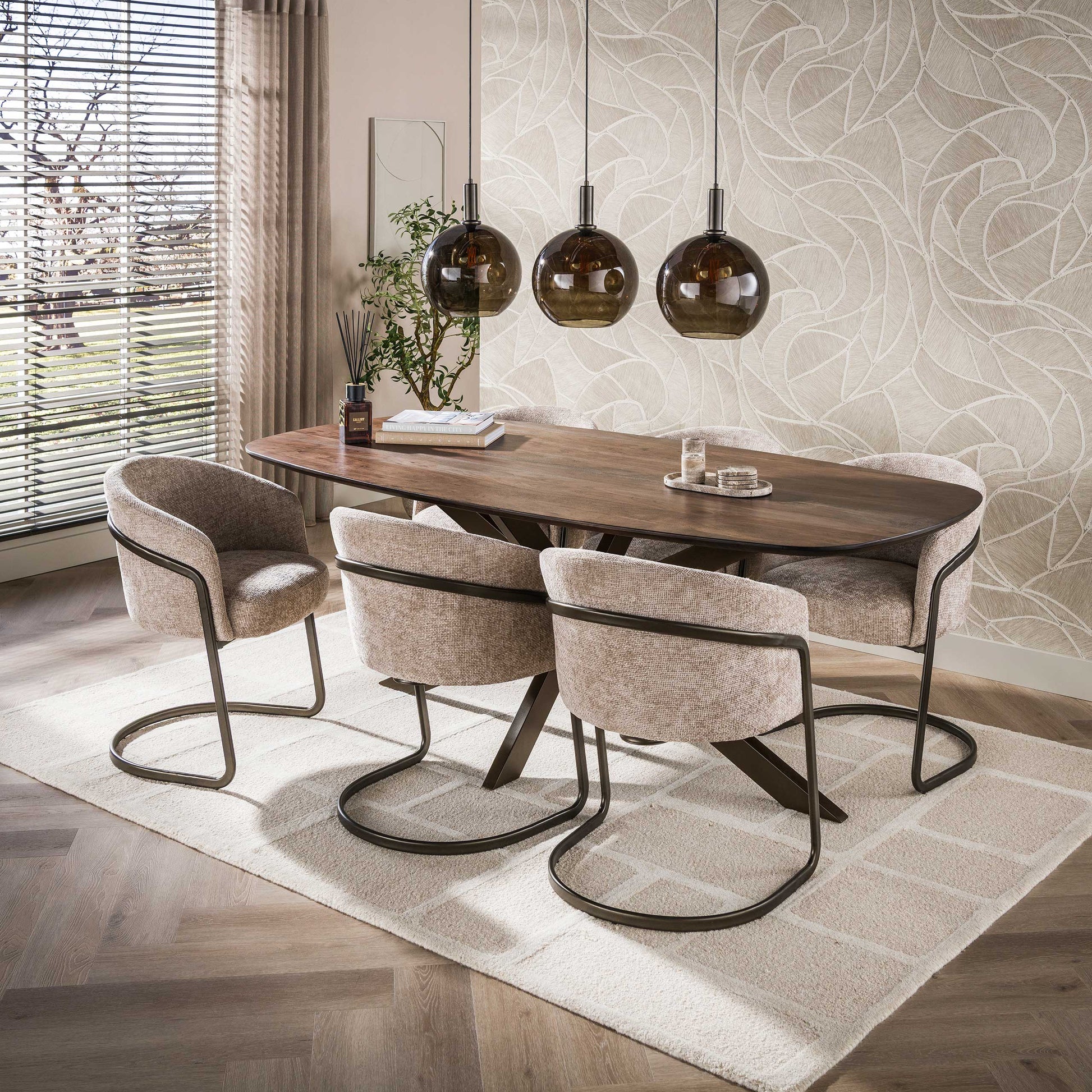 Eettafel Arhus Solid deens ovaal 215cm / Massief acacia bruin