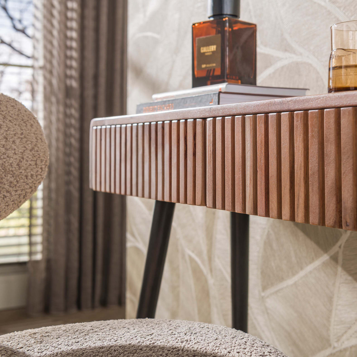 Hal-/kaptafel Carve 3 lades / Massief acacia bruin
