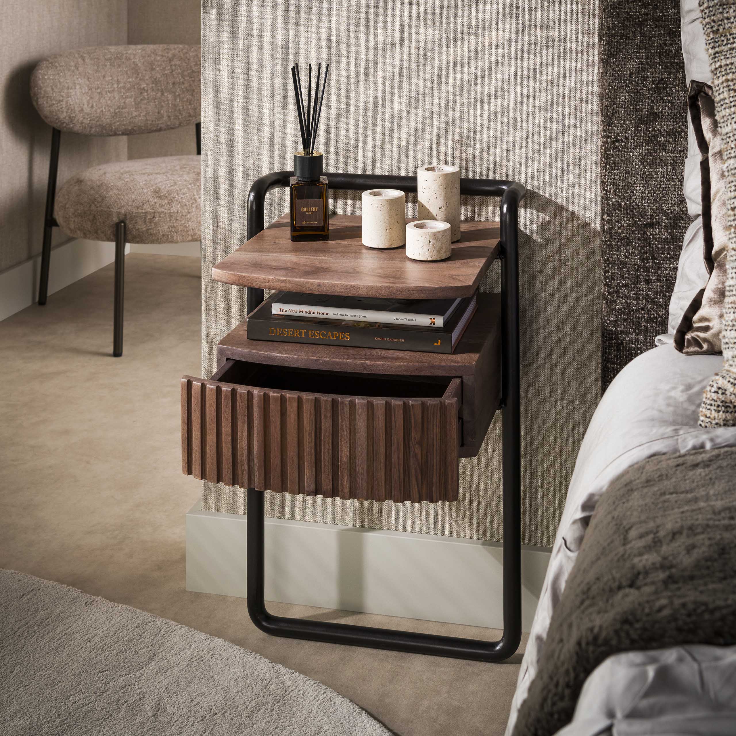 Nachtkastje Linea 1 lade / Massief acacia bruin