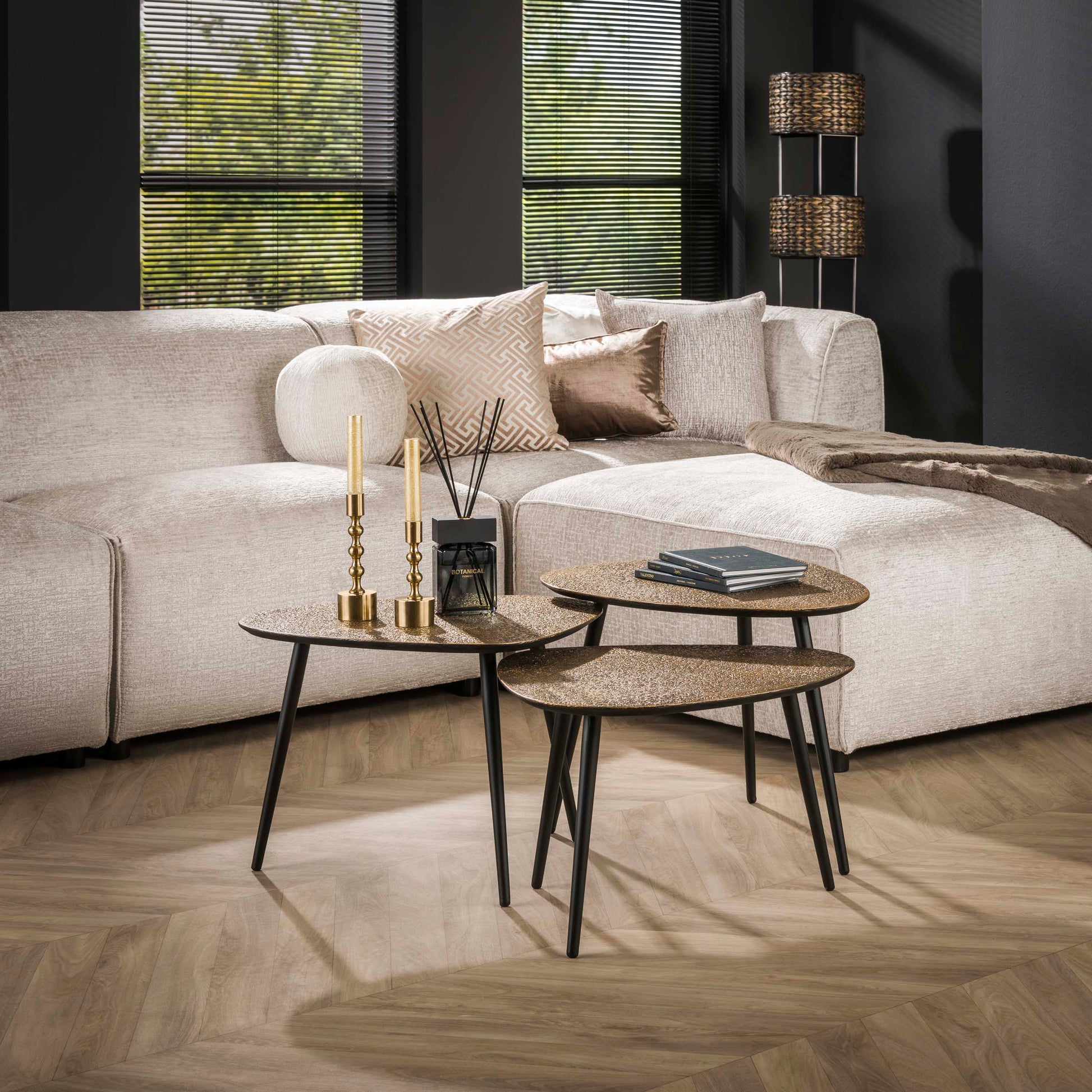 Salontafel Metallic driehoekig set van 3 / Antiek brons