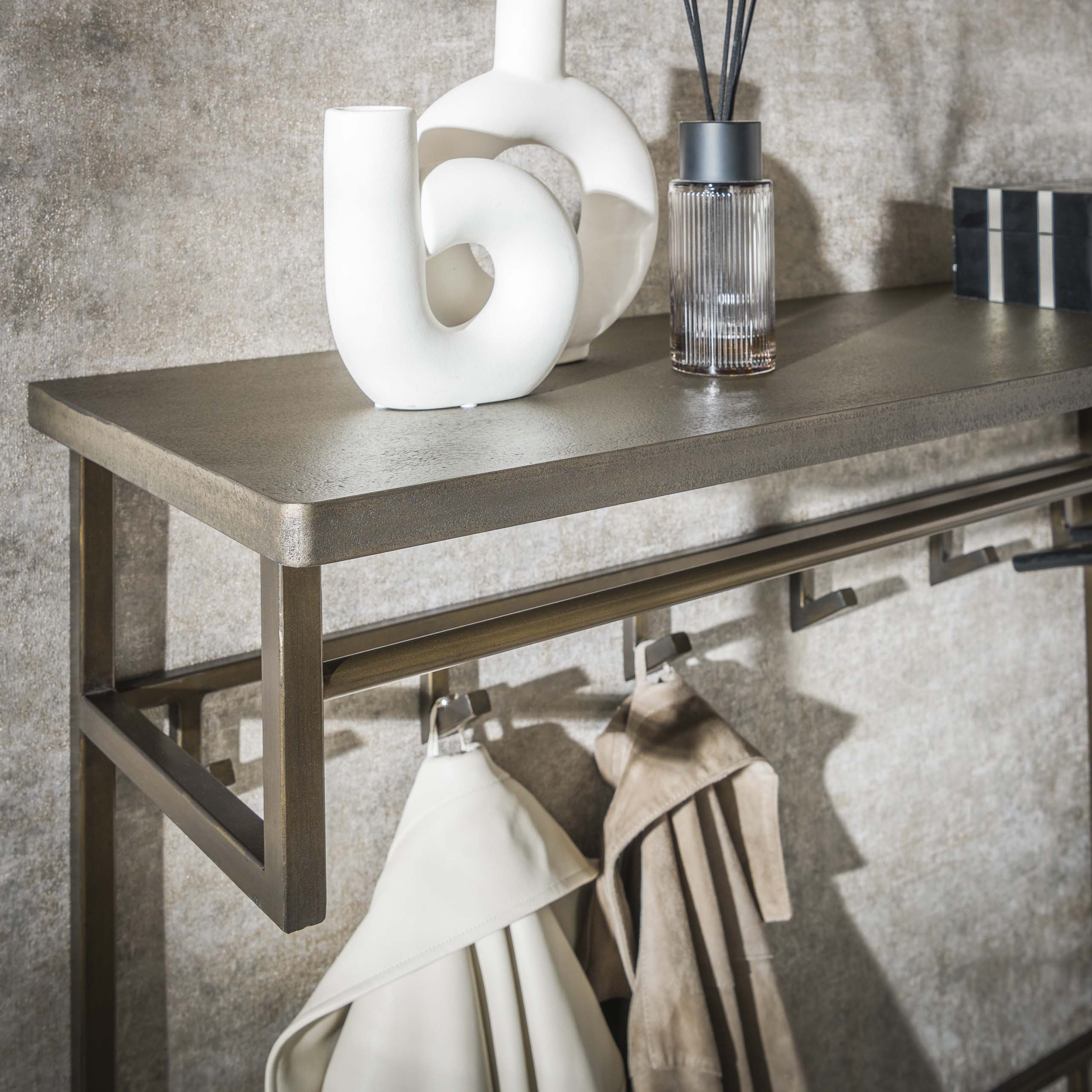 Kapstok Ferro Hoog Roede En Hoedenplank 2X6 Haken Antiek Brons