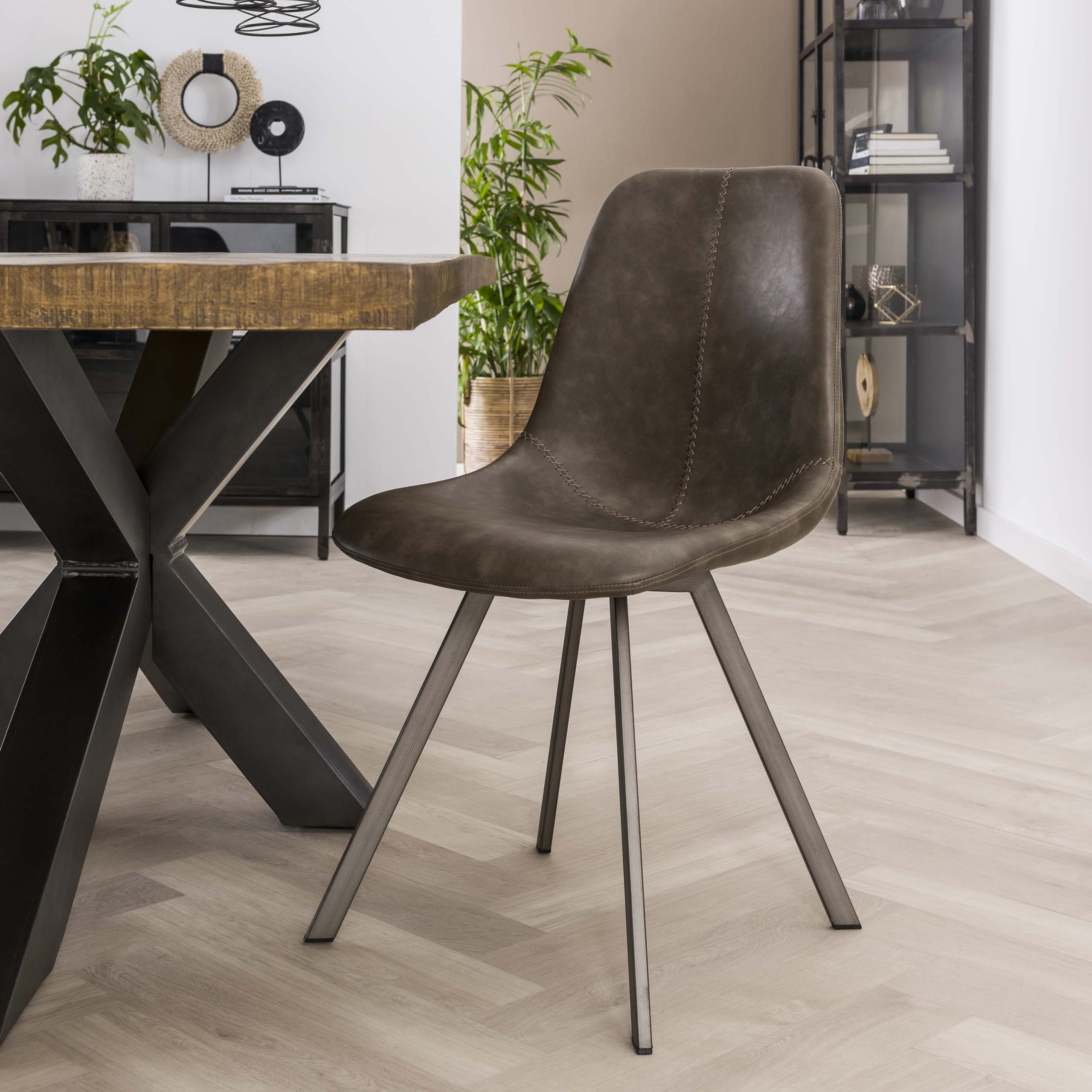 Stoel Zig-Zag verpakt per 4 / Saddle PU taupe