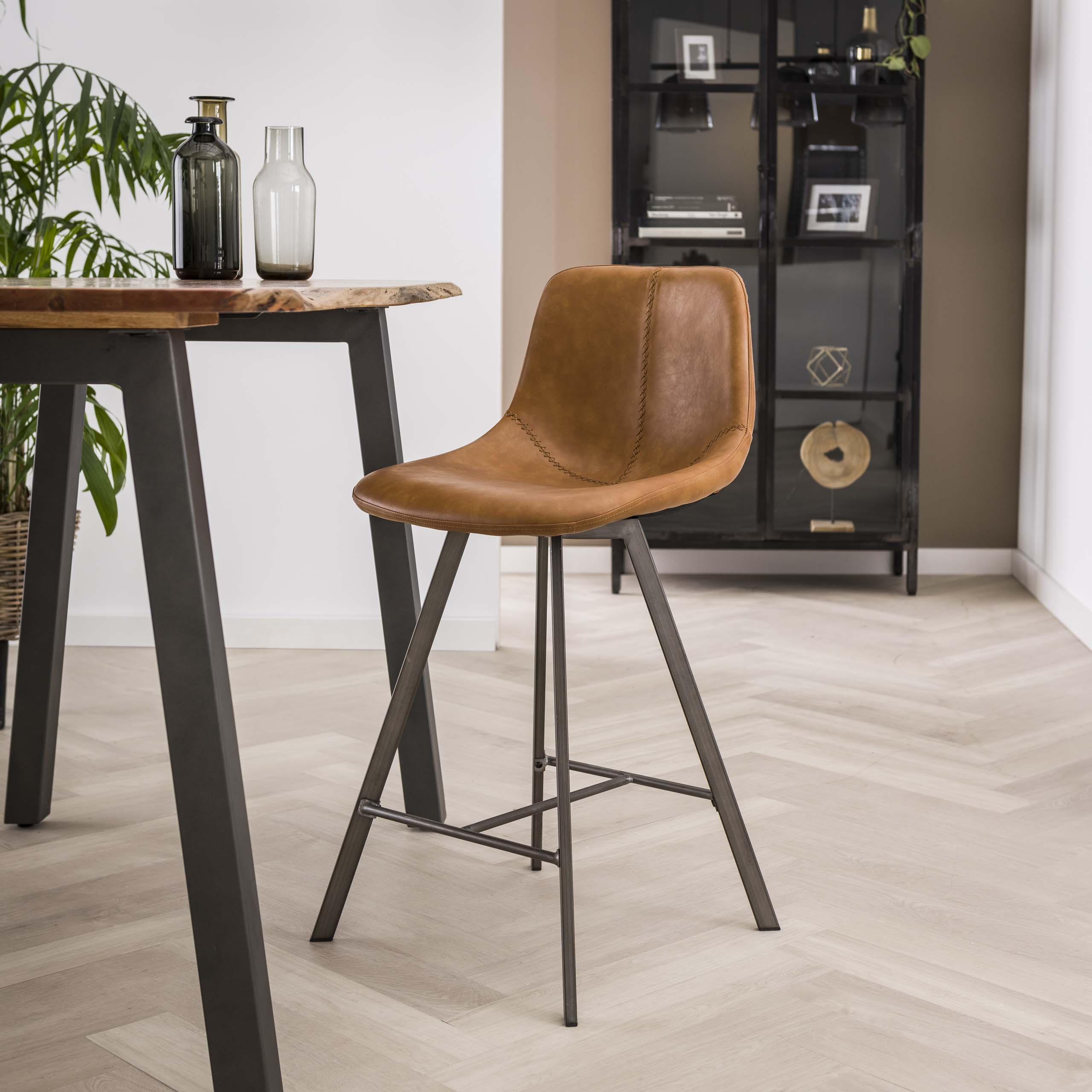 Barstoel Zig-Zag verpakt per 4 / Saddle PU cowhide bruin