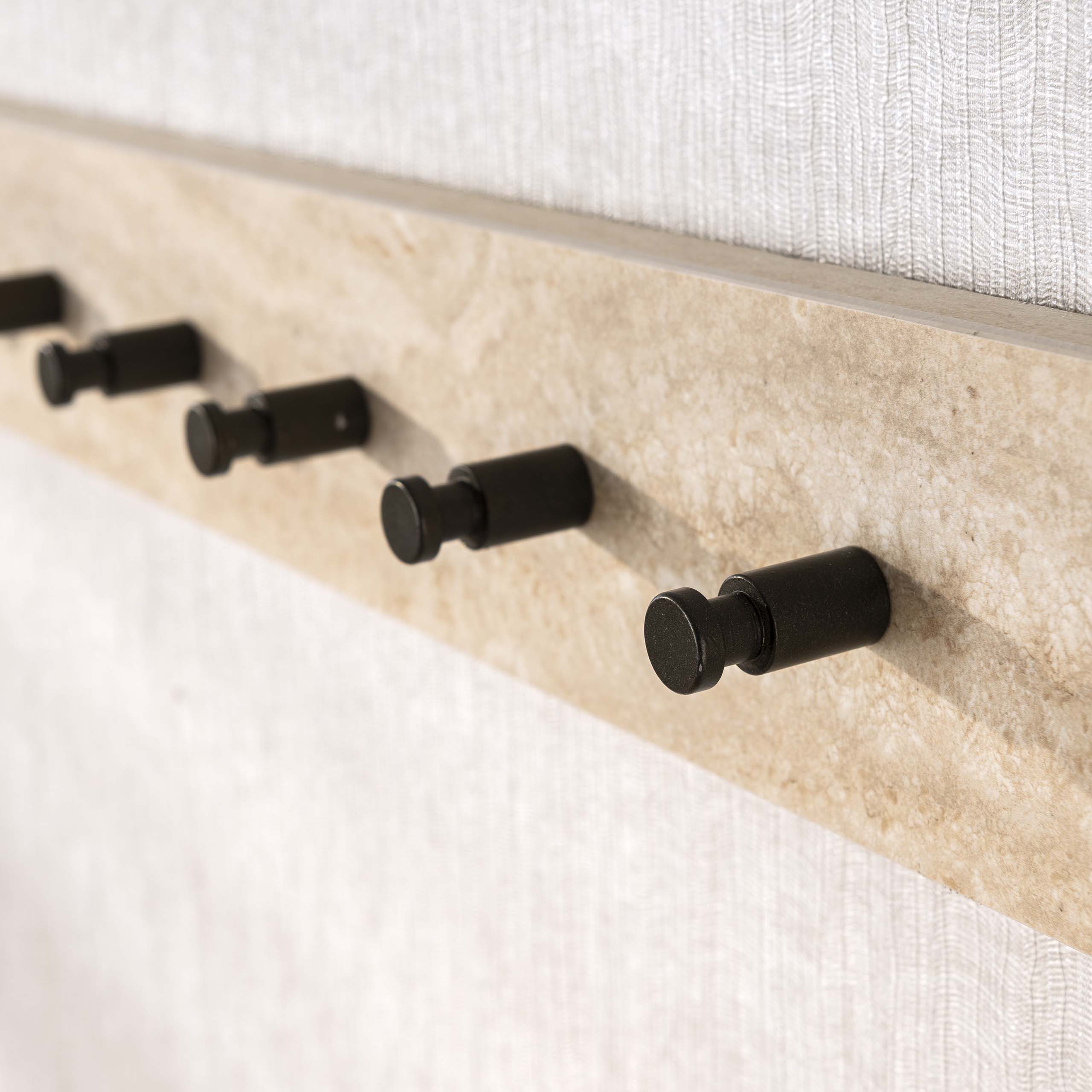 Kapstok Travino 8 Haken Keramiek Travertin