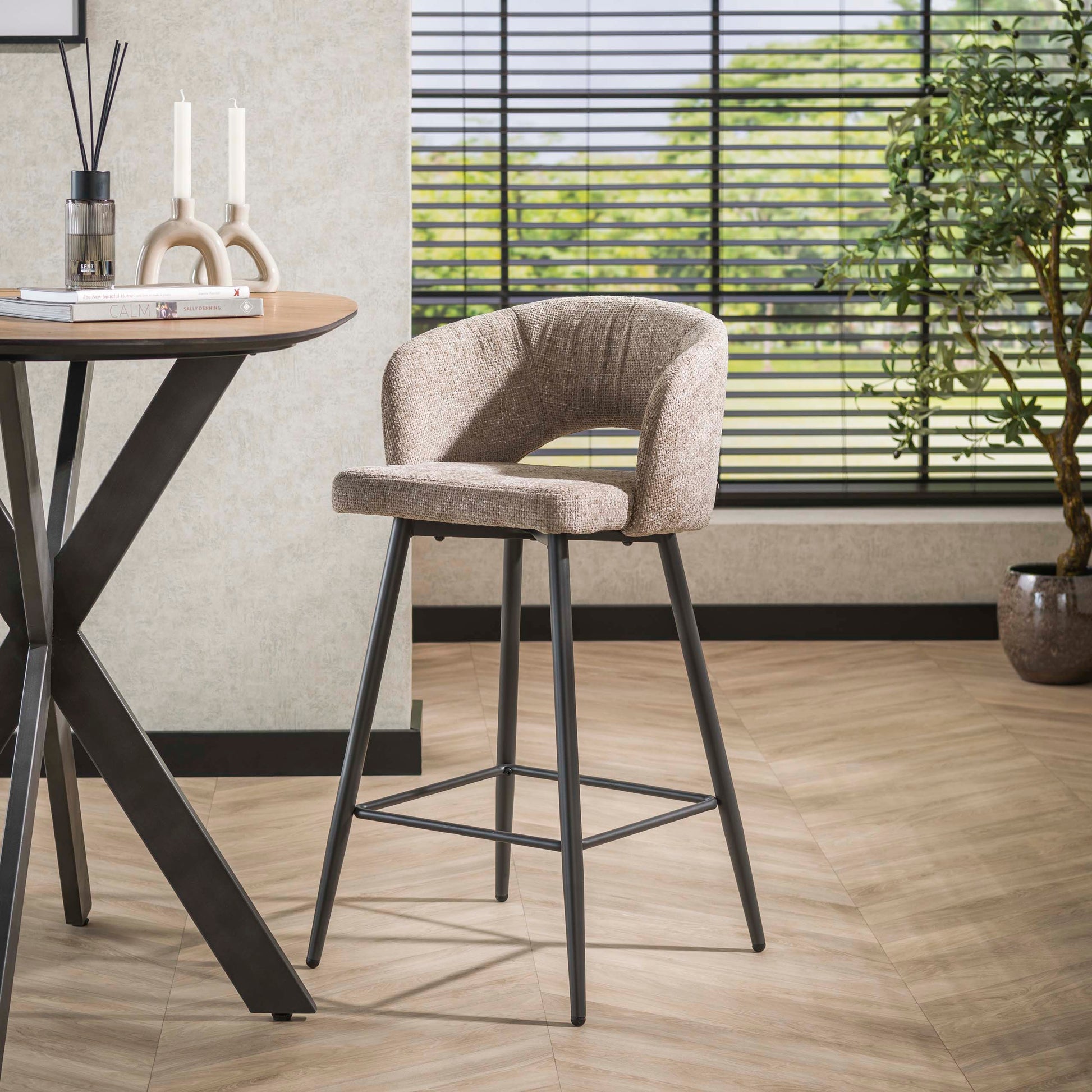 Barstoel Salon verpakt per 2 / Cargo zand