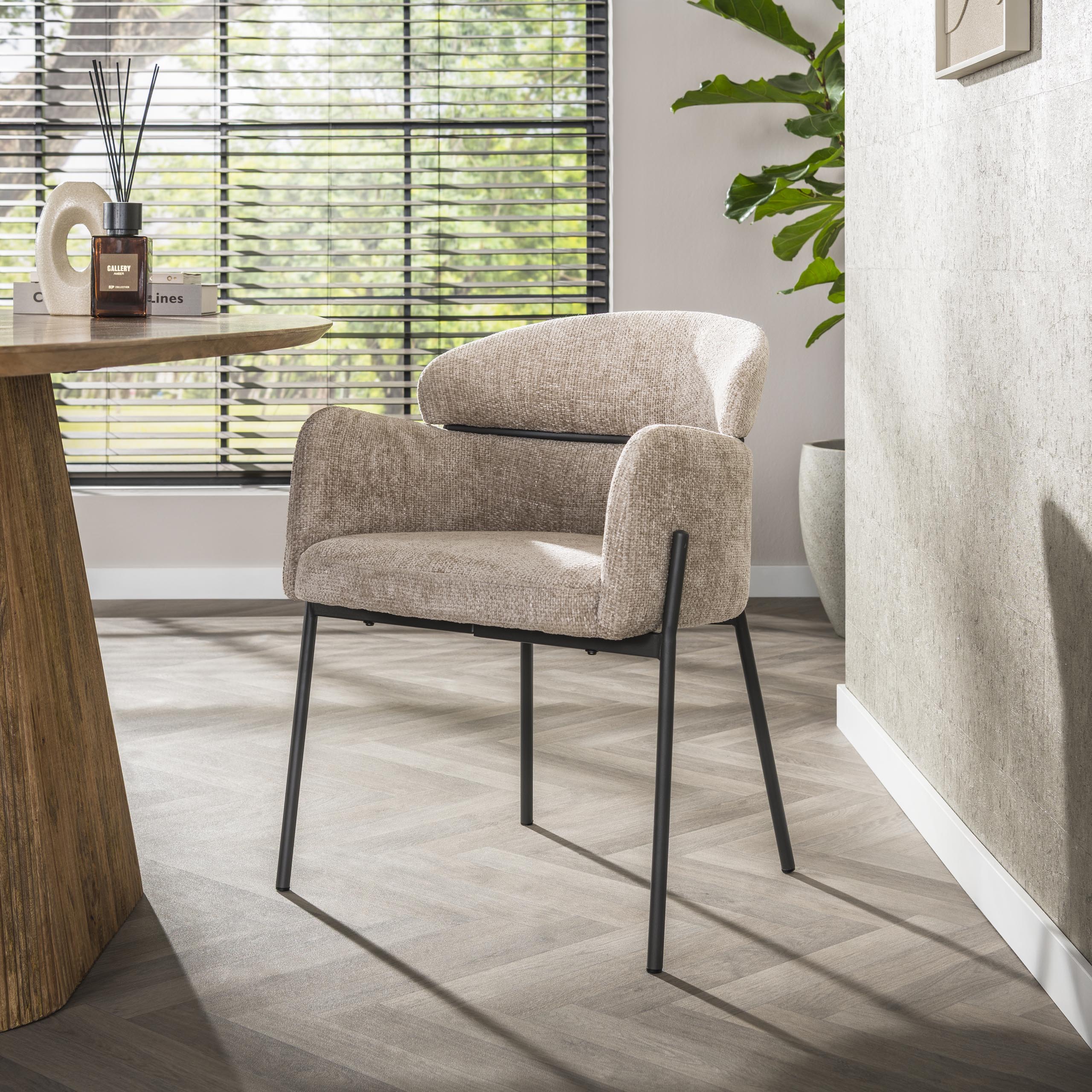 Armstoel Curva verpakt per 2 / Hoven zand