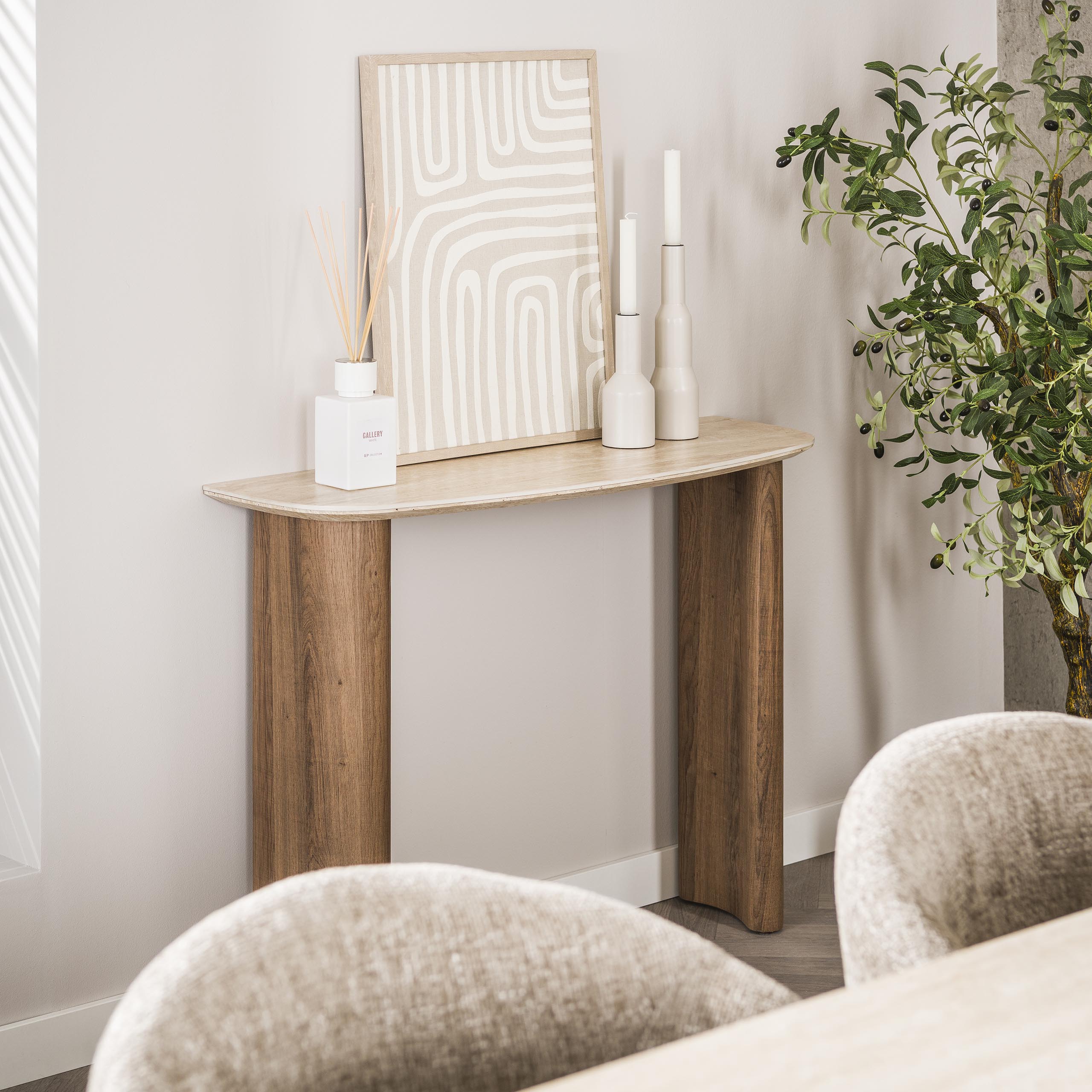 Hal Kaptafel Romano Curvo Keramiek Travertin