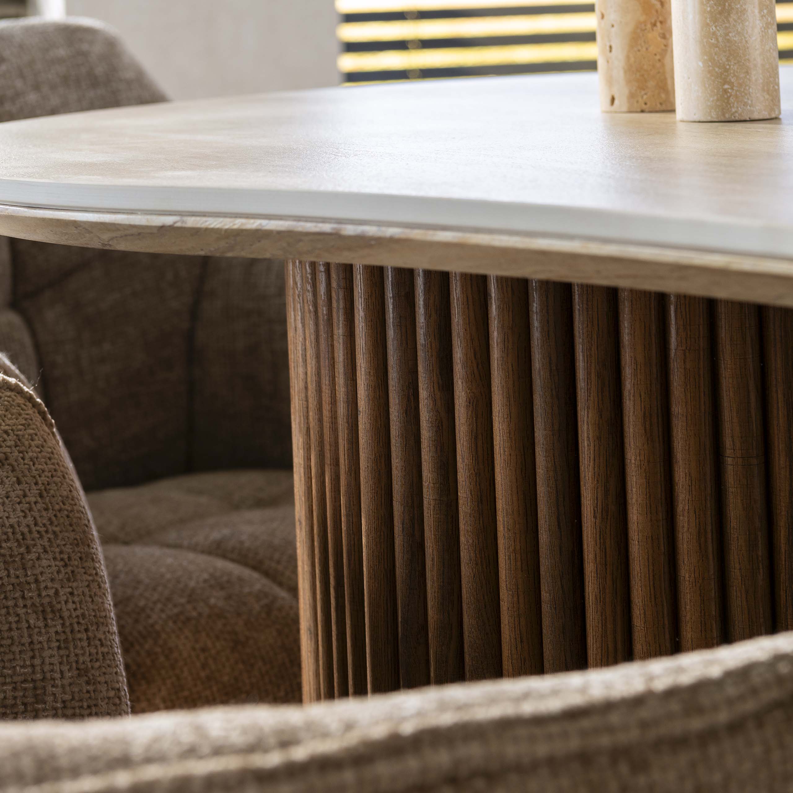 Eettafel Romano Niervormig 215Cm 3D Keramiek Travertin