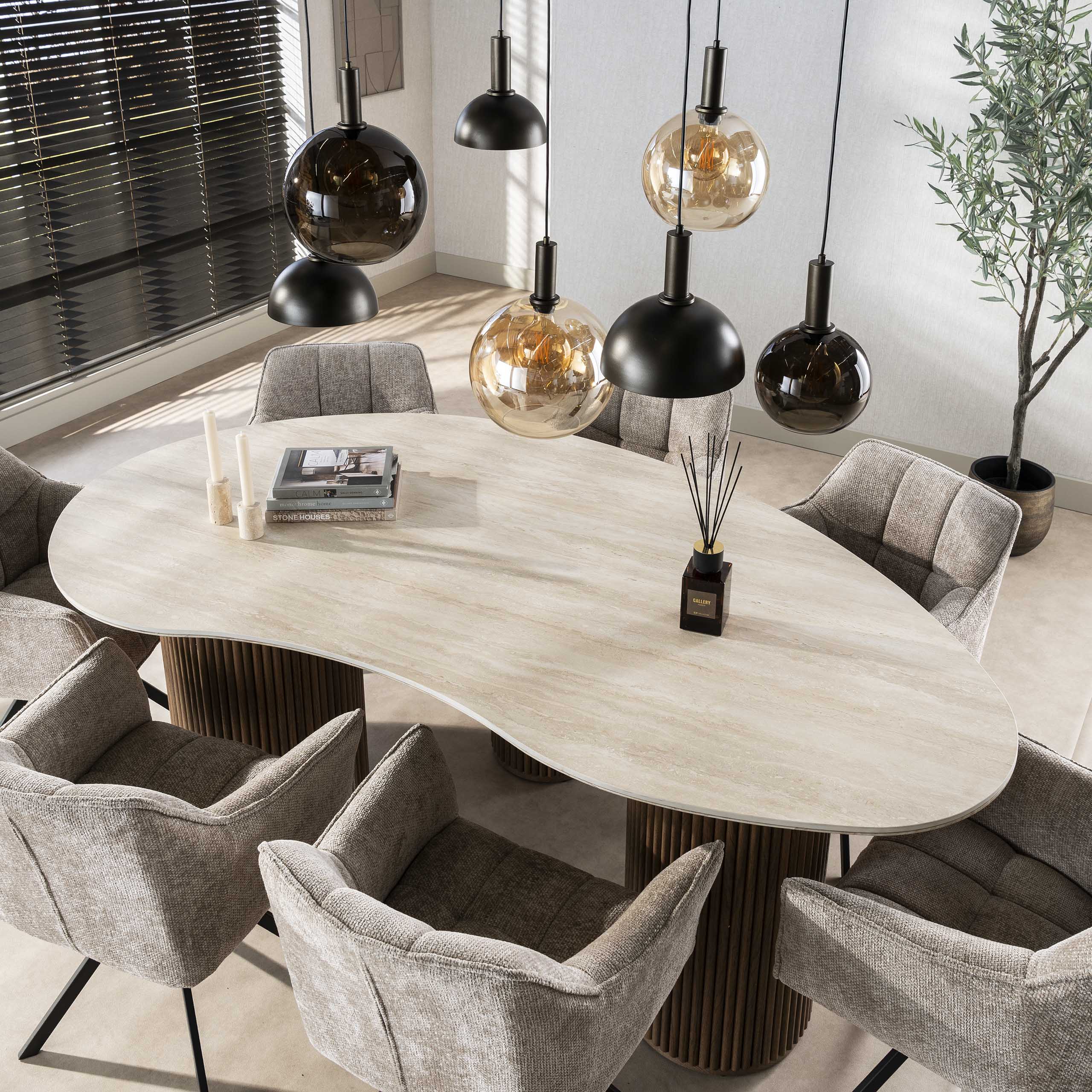 Eettafel Romano Niervormig 215Cm 3D Keramiek Travertin