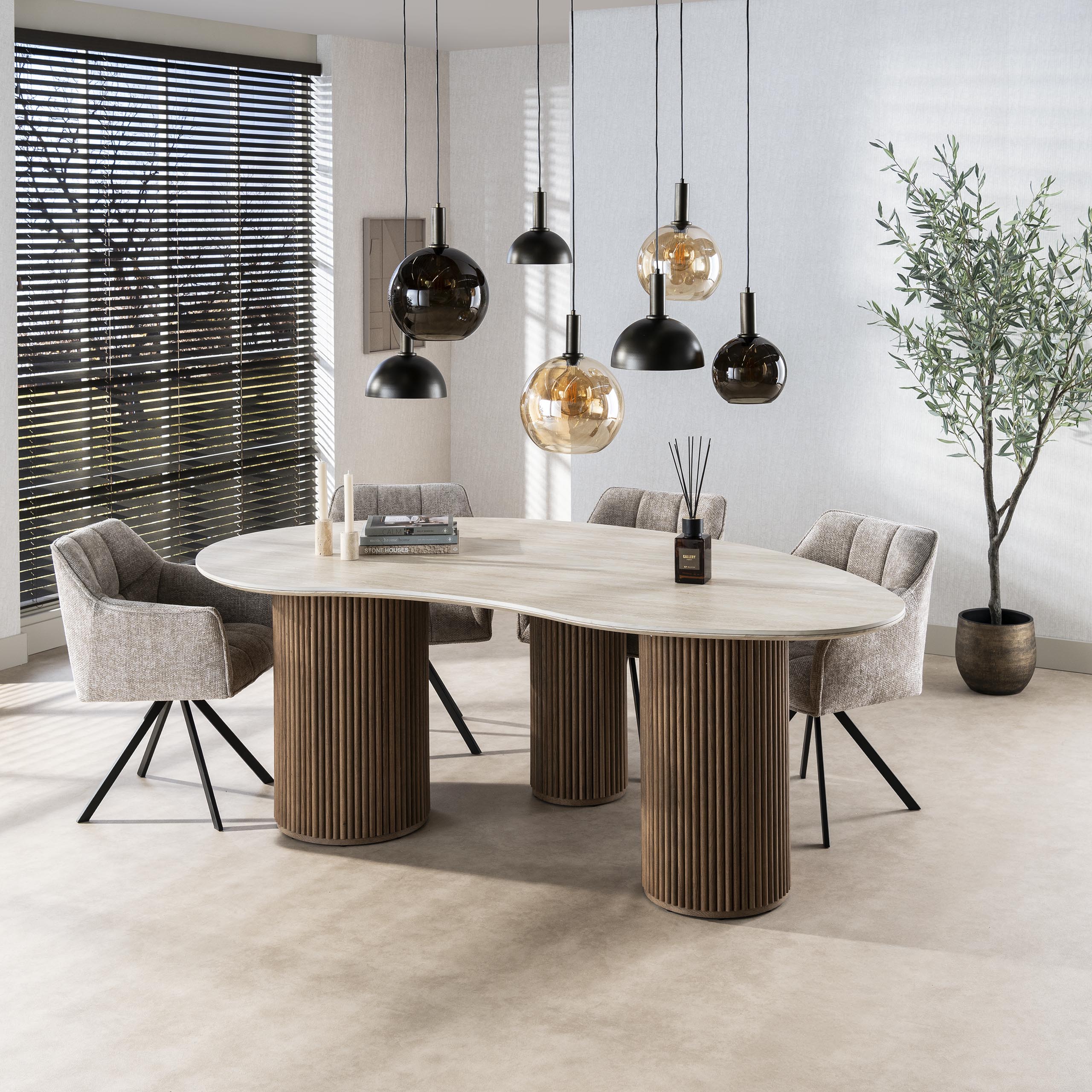 Eettafel Romano Niervormig 215Cm 3D Keramiek Travertin