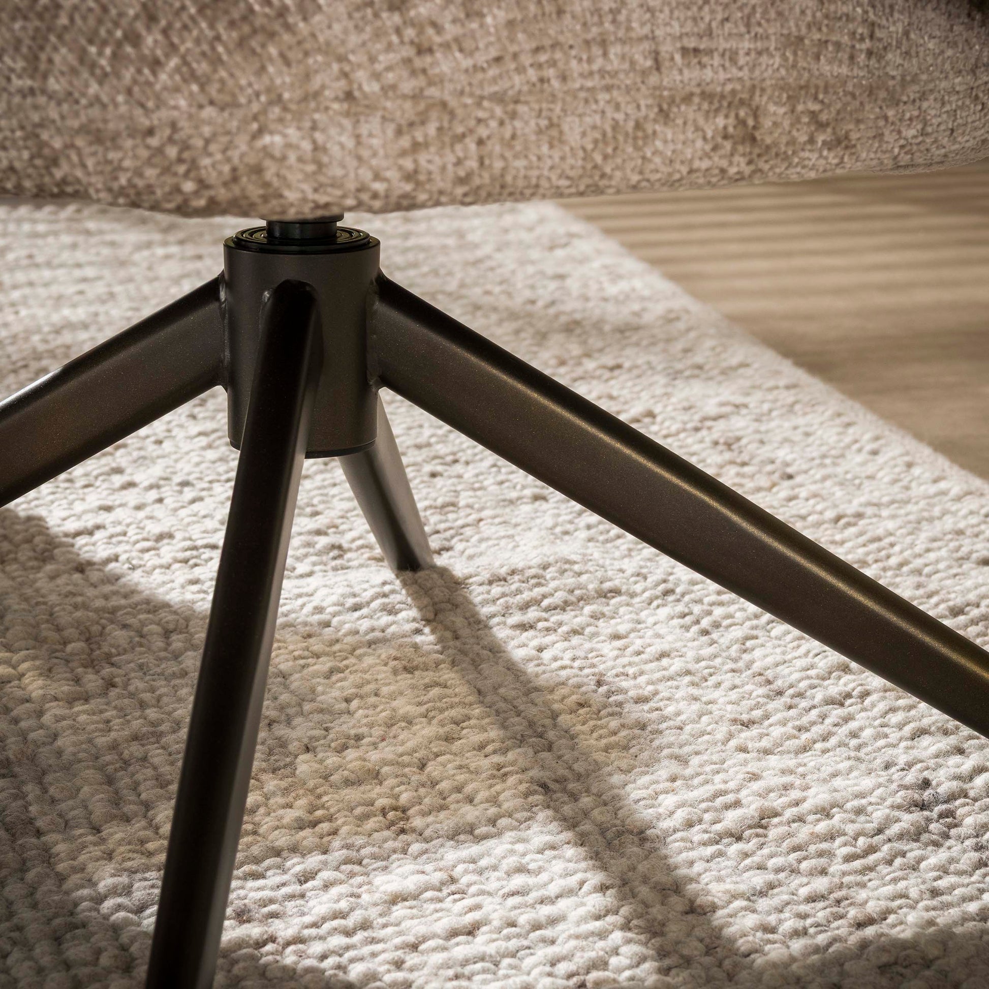 Fauteuil Flex draaibaar / Hoven zand-bruin