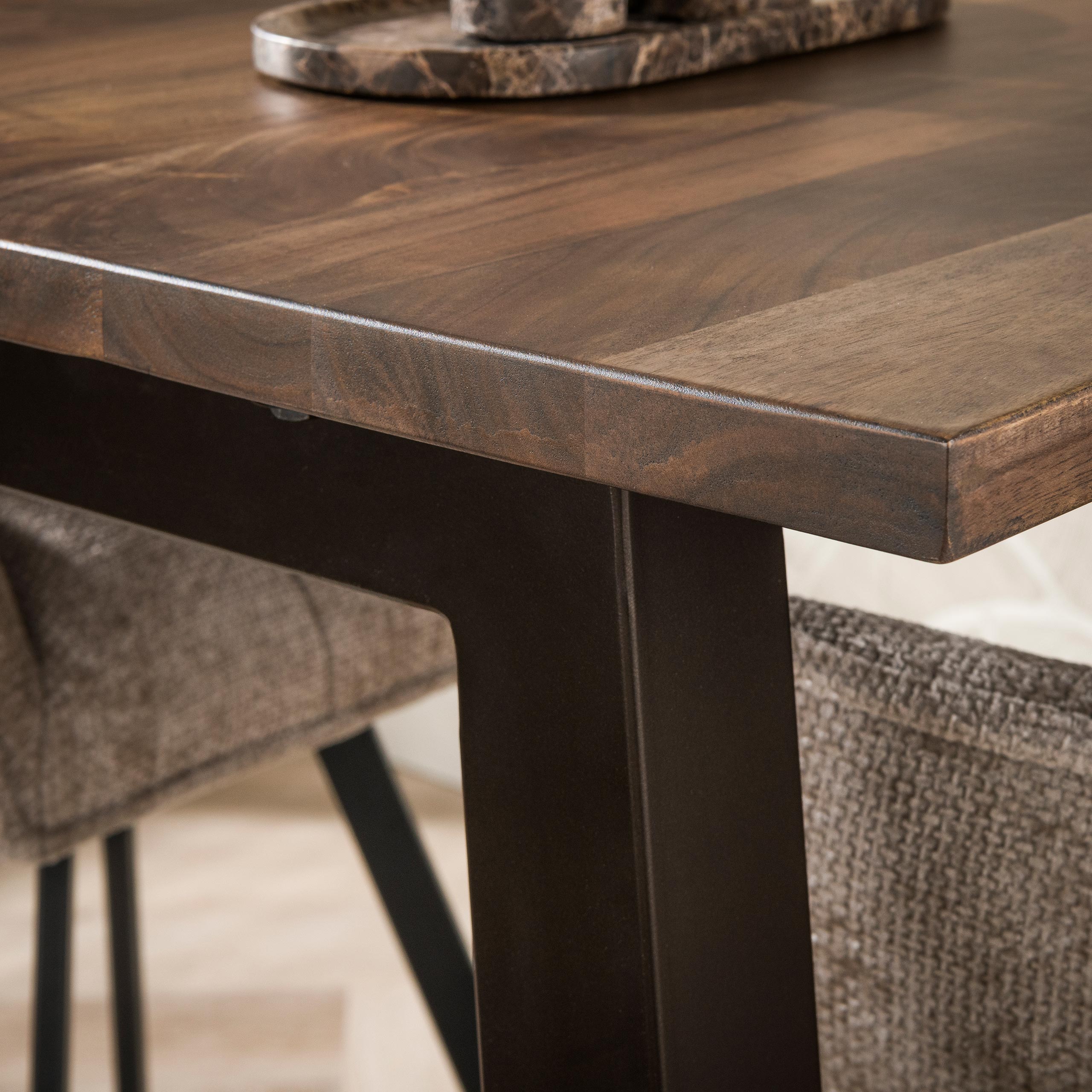 Bartafel Edge Pure 147cm / Massief acacia bruin
