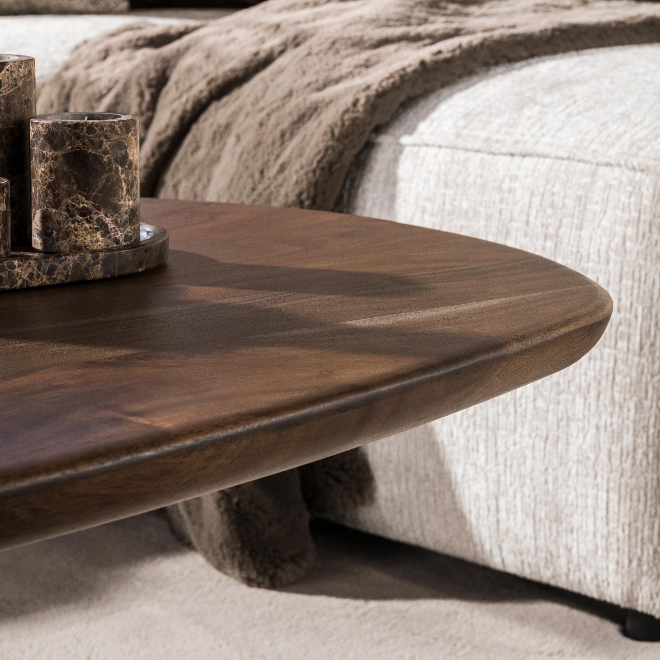 Salontafel Central 135cm / Massief acacia bruin