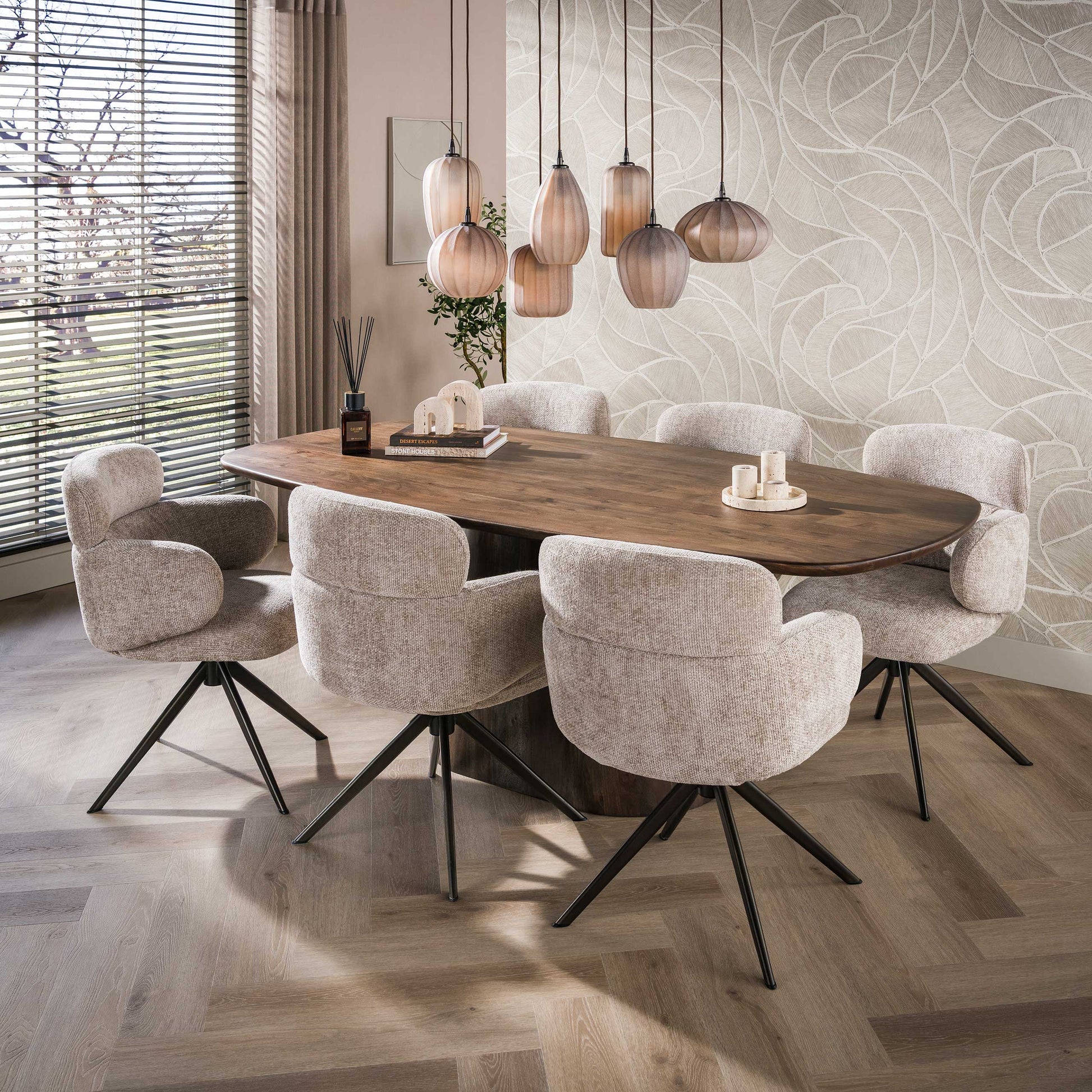 Eettafel Central deens ovaal 215cm / Massief acacia bruin
