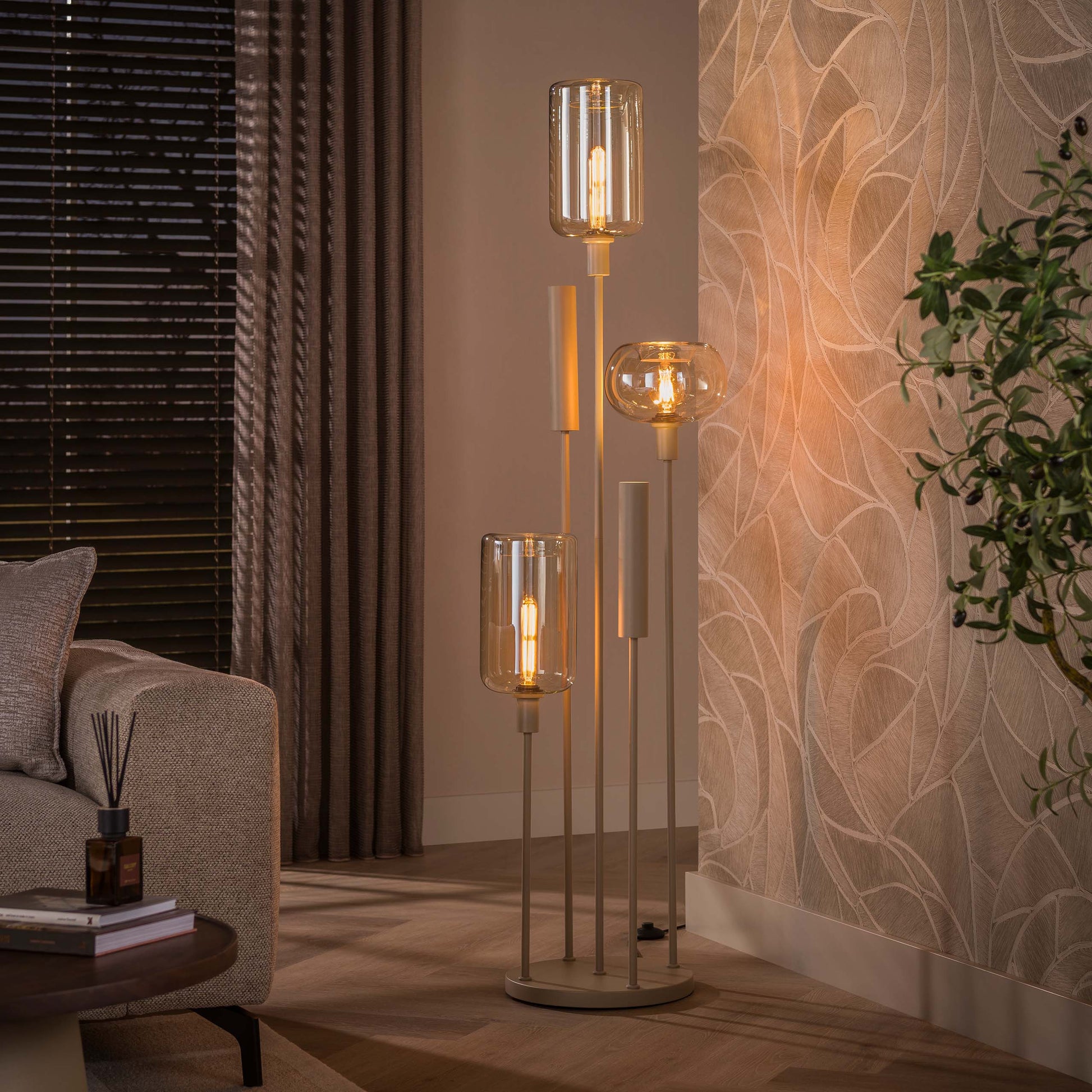 Vloerlamp Serene switch getrapt 2+3-lichts / Beige