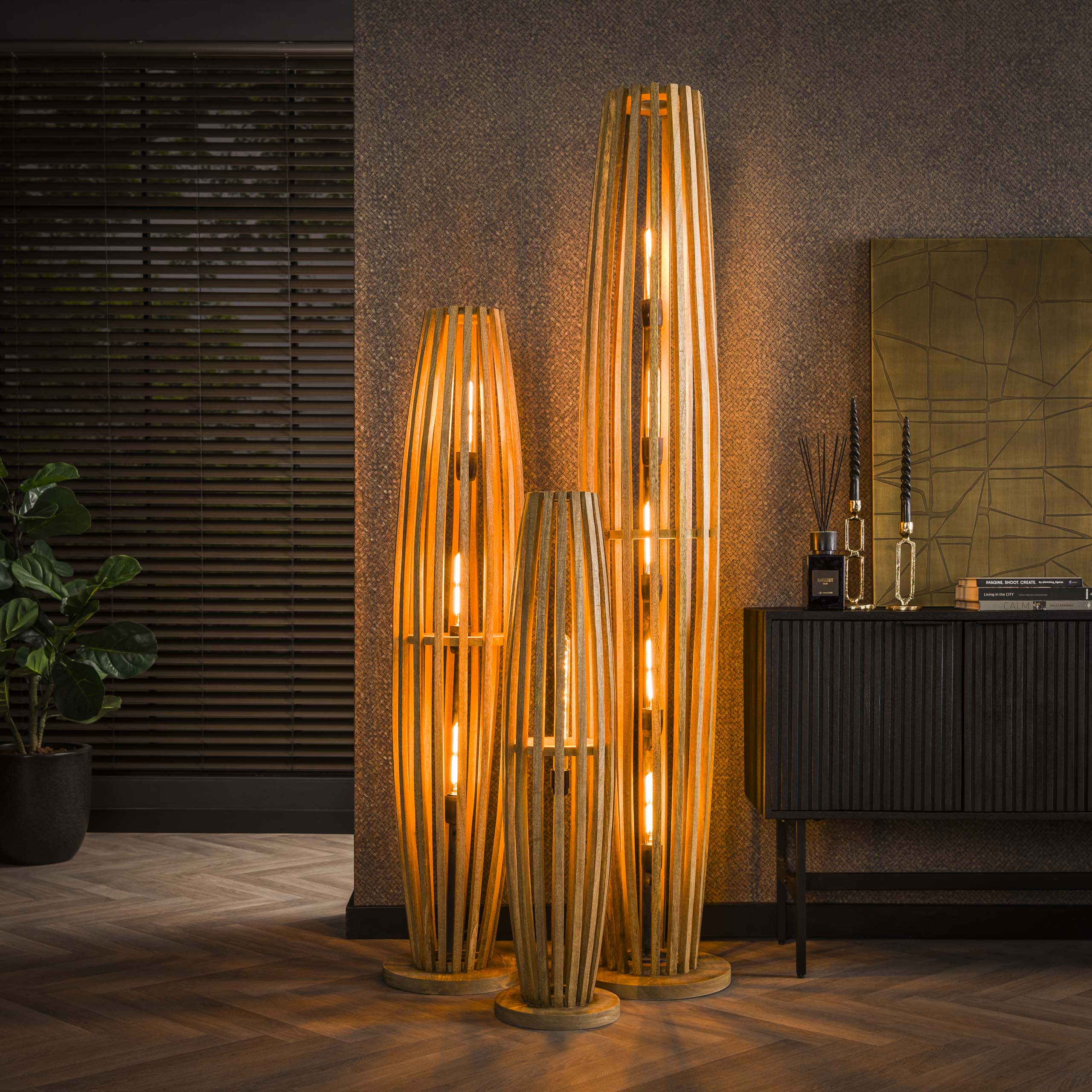 Vloerlamp Orbit L 3 Lichts Massief Mango