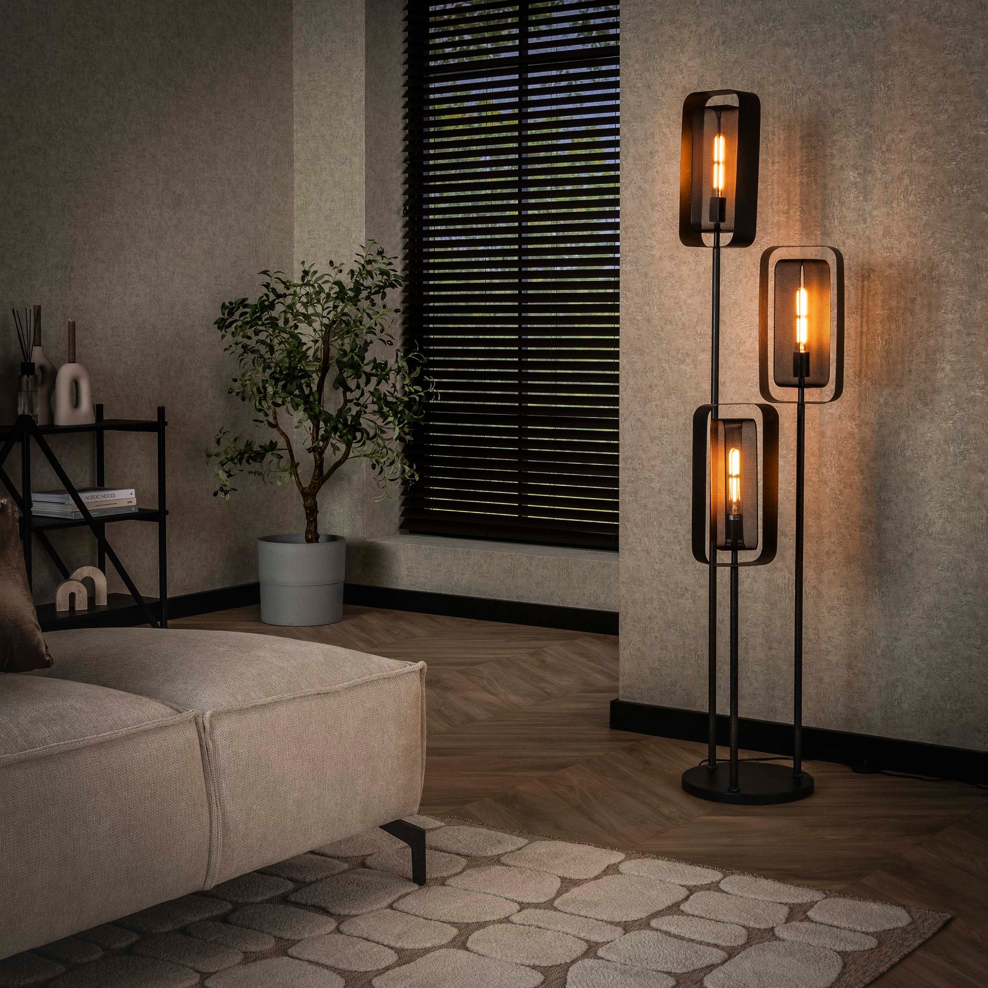 Vloerlamp Mesh Rotate getrapt 3-lichts / Artic zwart