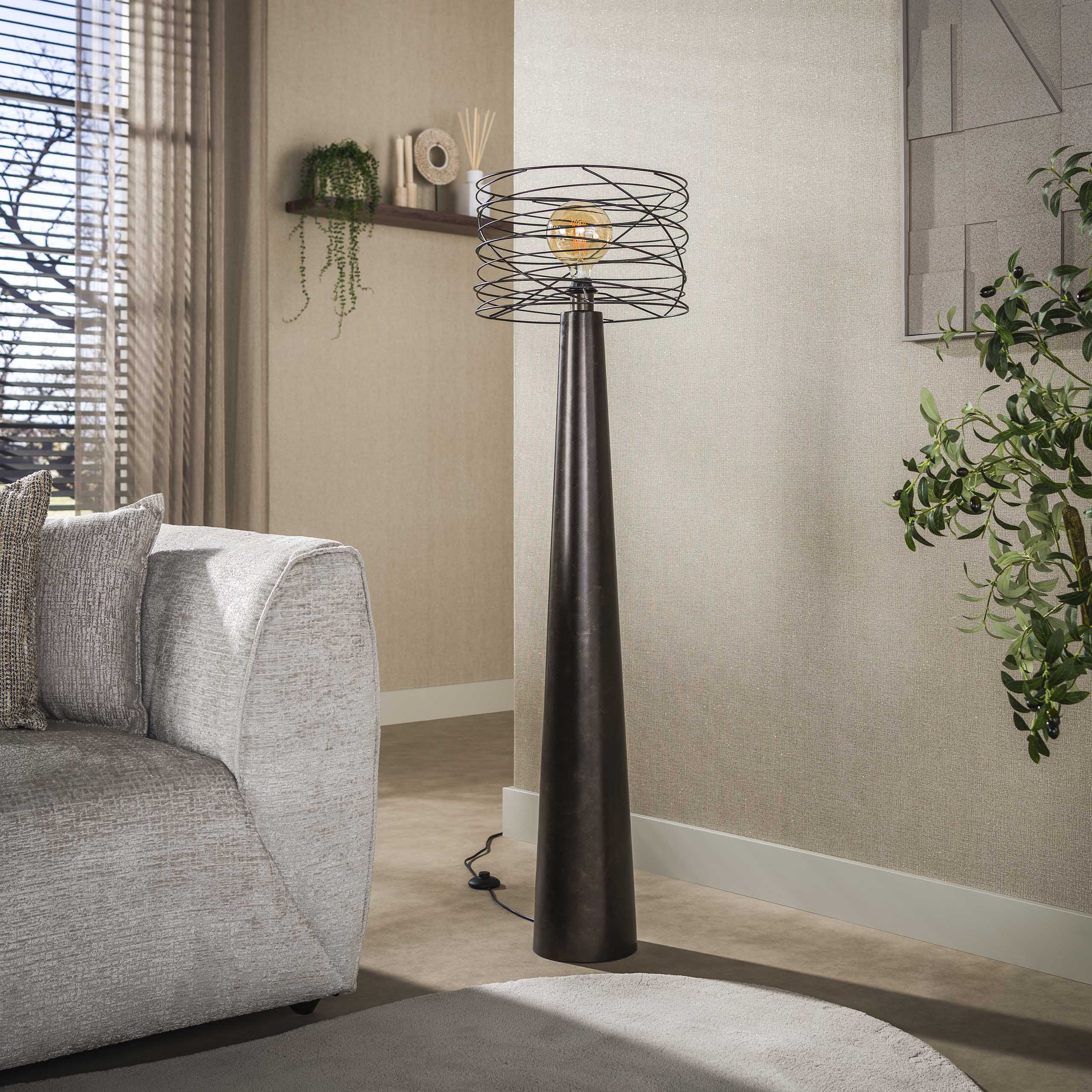 Vloerlamp Curl 1-lichts / Urban bruin