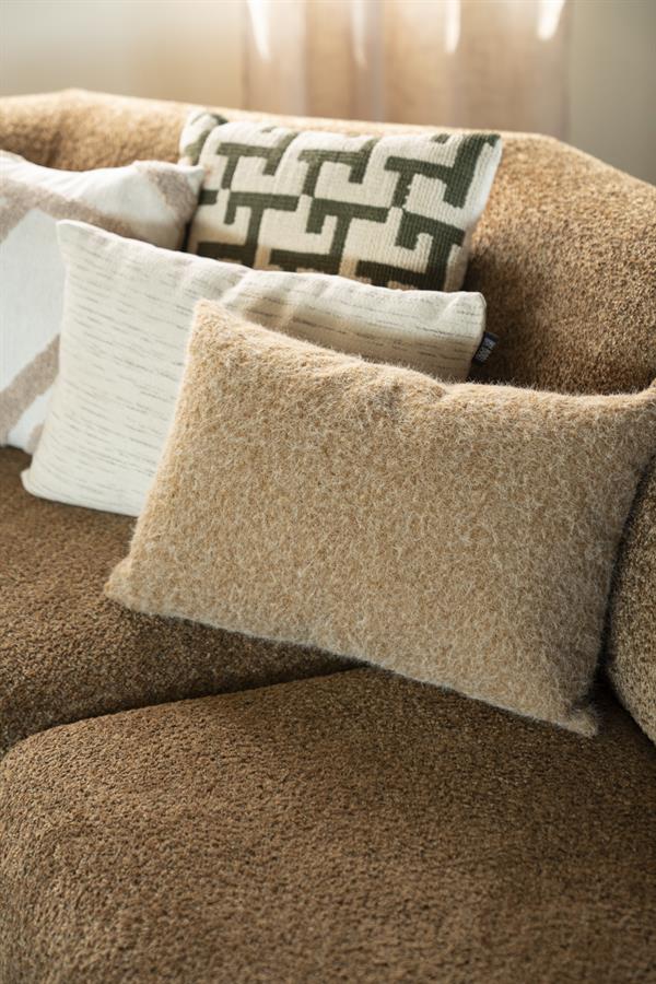Sierkussen Pillow Kelso 60x40x12 – geel | By Boo