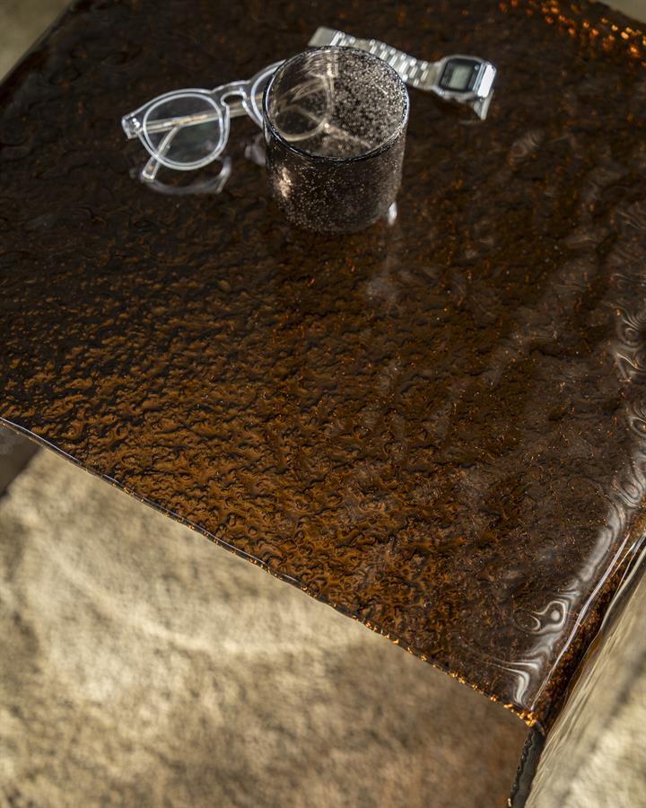 Tables Side table Ripple 50x45x42 – bruin | By Boo
