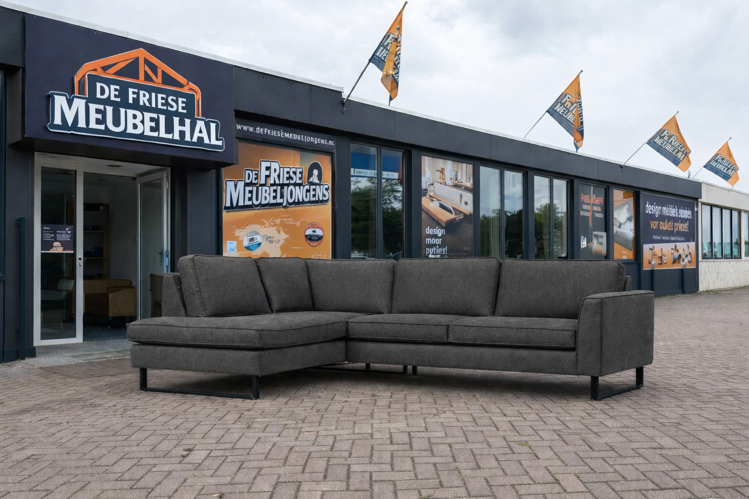 De Friese Meubeljongens