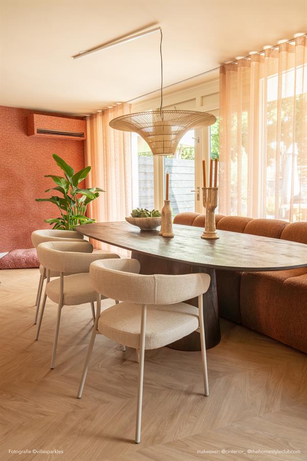 Eettafel Aron ovaal 200x110  - bruin