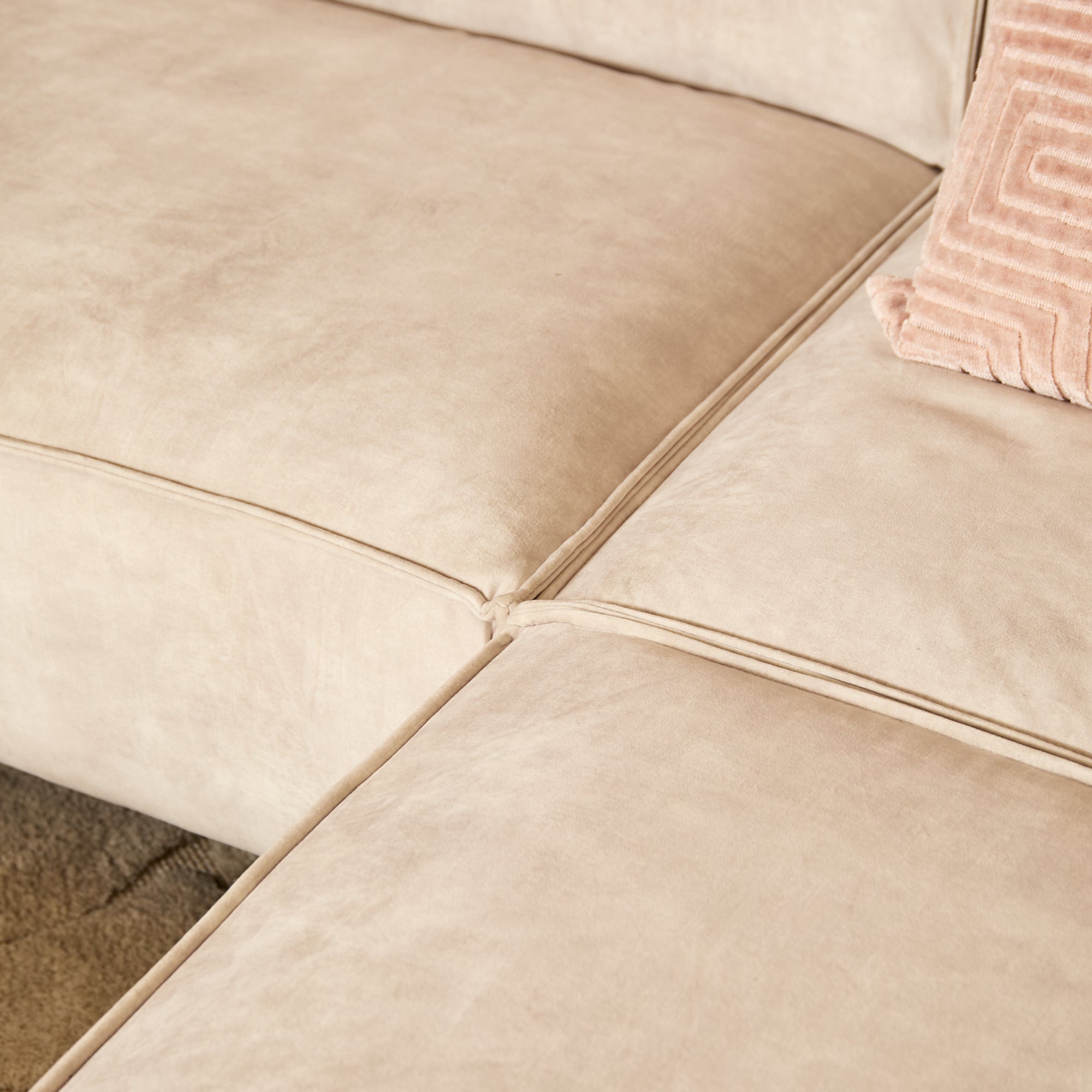MySofa Floris Hoekbank Velvet Beige 2,5 zits+Divan Rechts