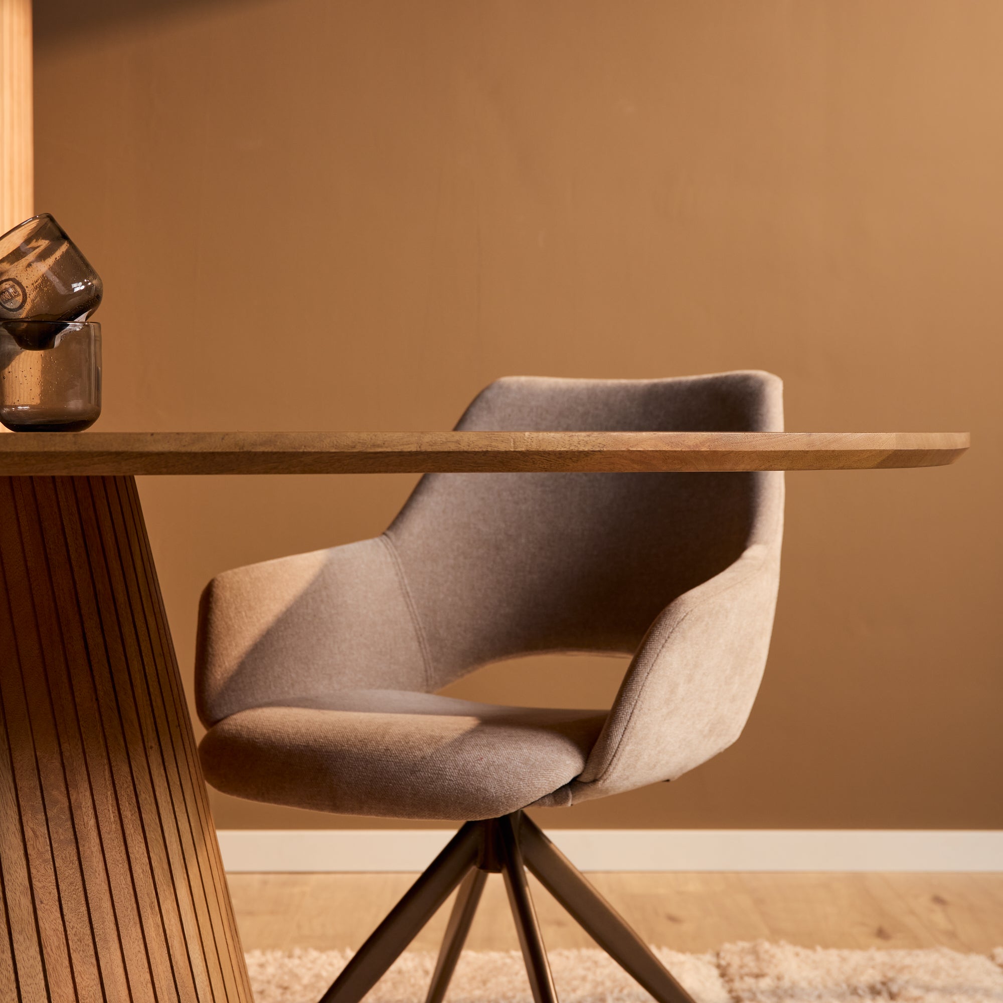 Ovale eettafel Solana Naturel Mangohout 210 cm