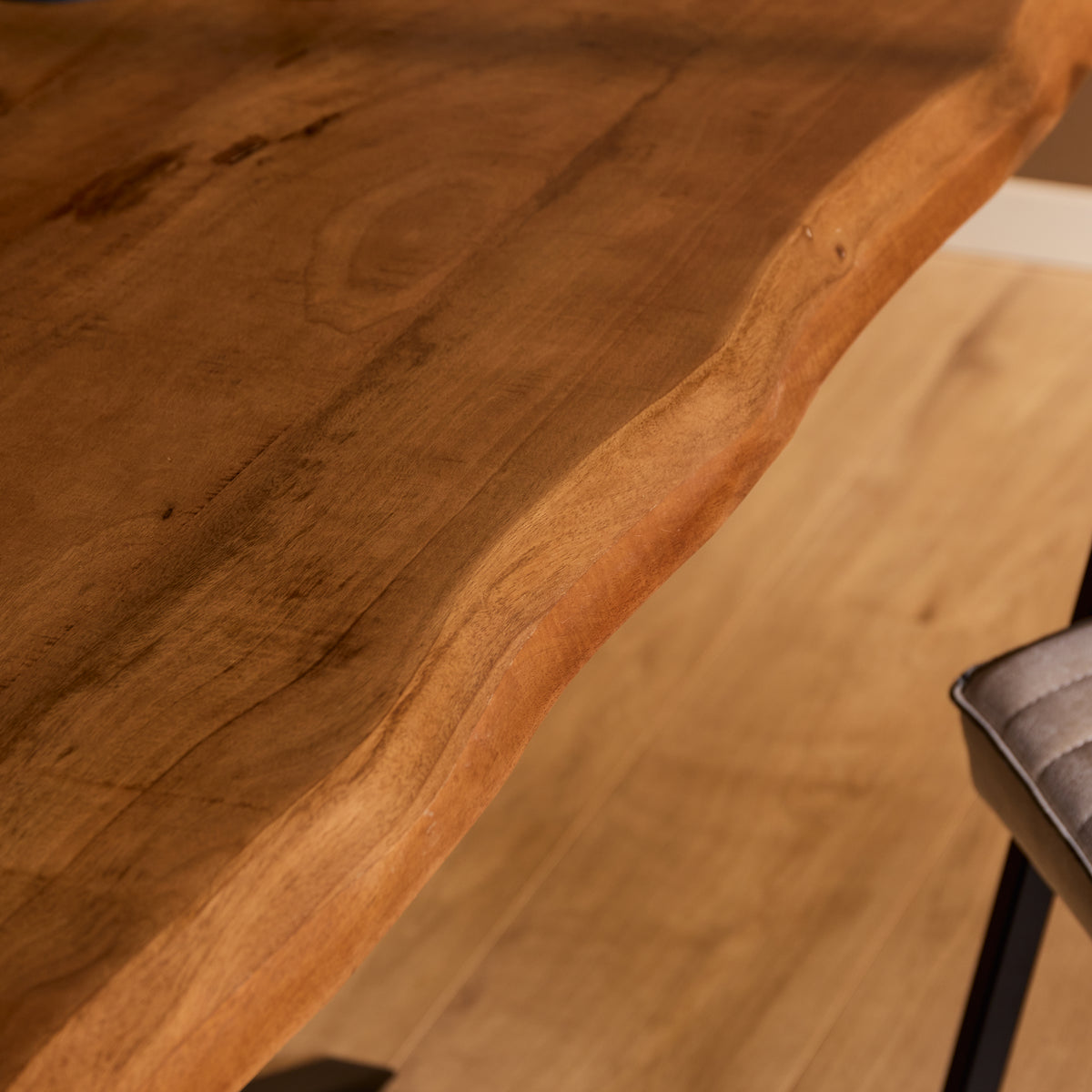 Boomstamtafel Boston Naturel Mangohout 240 cm