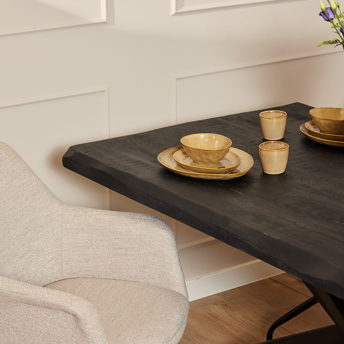 Boomstamtafel Boston Zwart Mangohout 160 cm